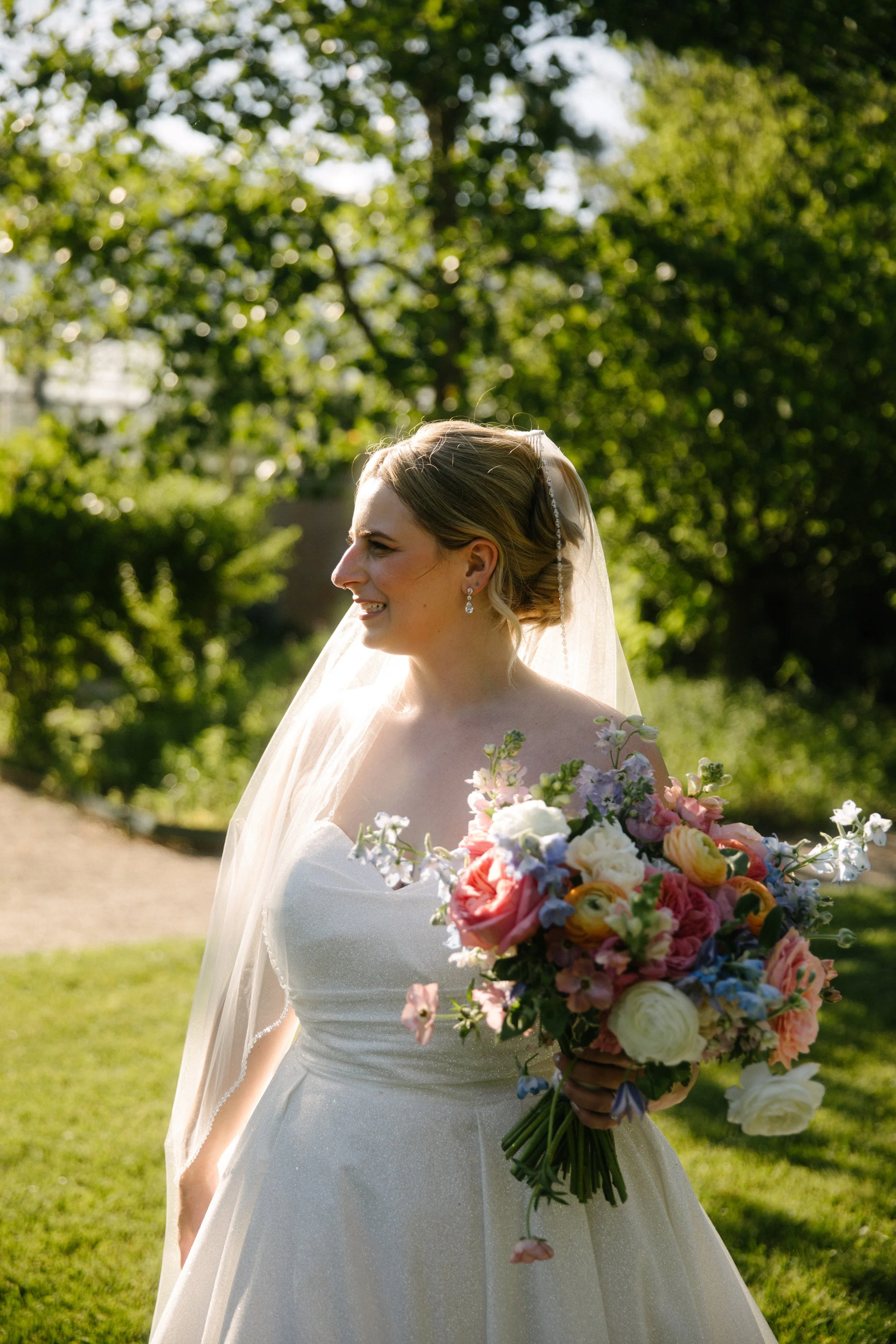 JessicaMax-ann-arbor-wedding-photographer-matthaei-garden-kensington-hotel-wedding-201.jpg