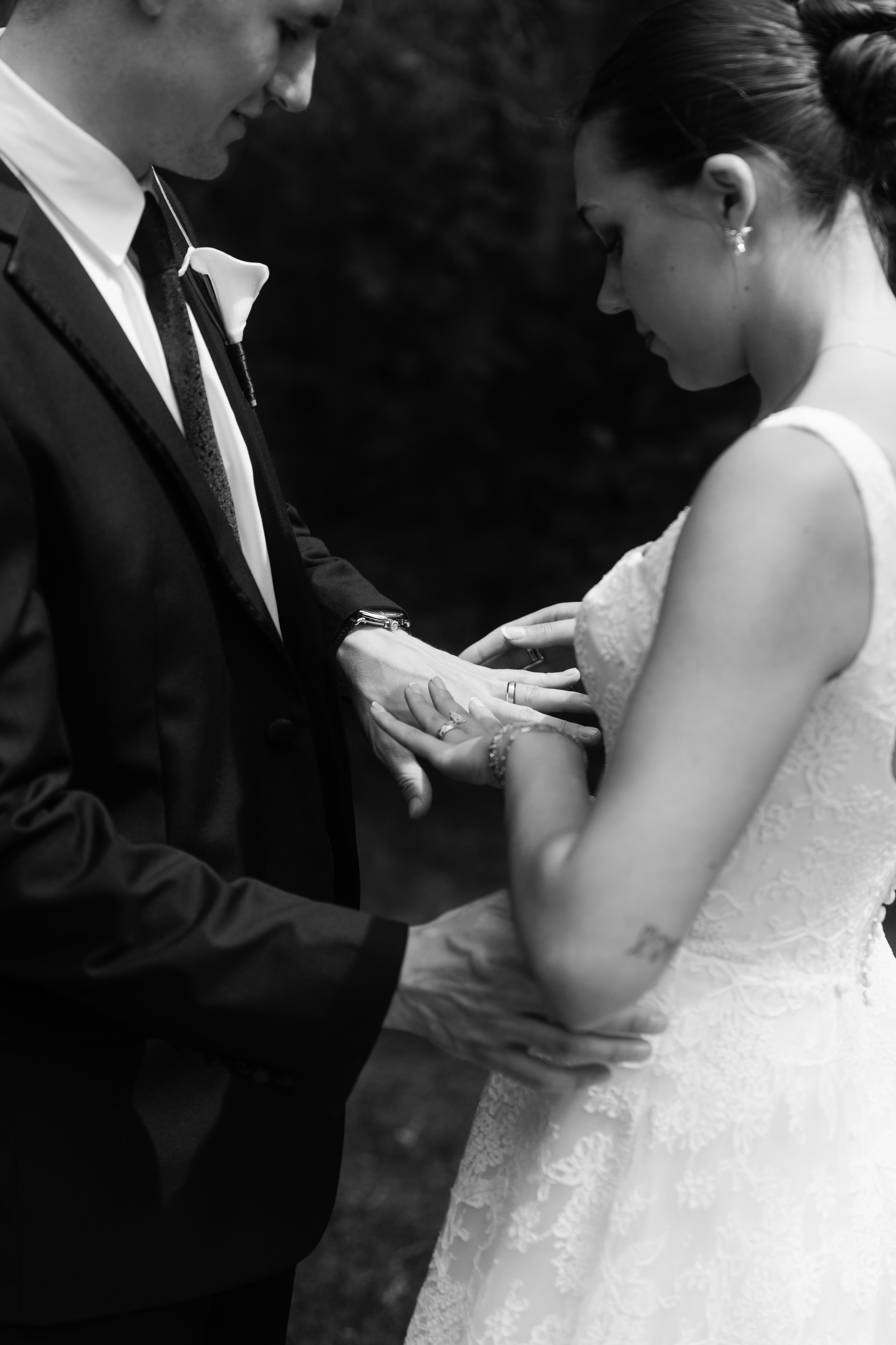 JessicaMax-northern-michigan-backyard-wedding-boyne-elopement-deer-lake-54.jpg