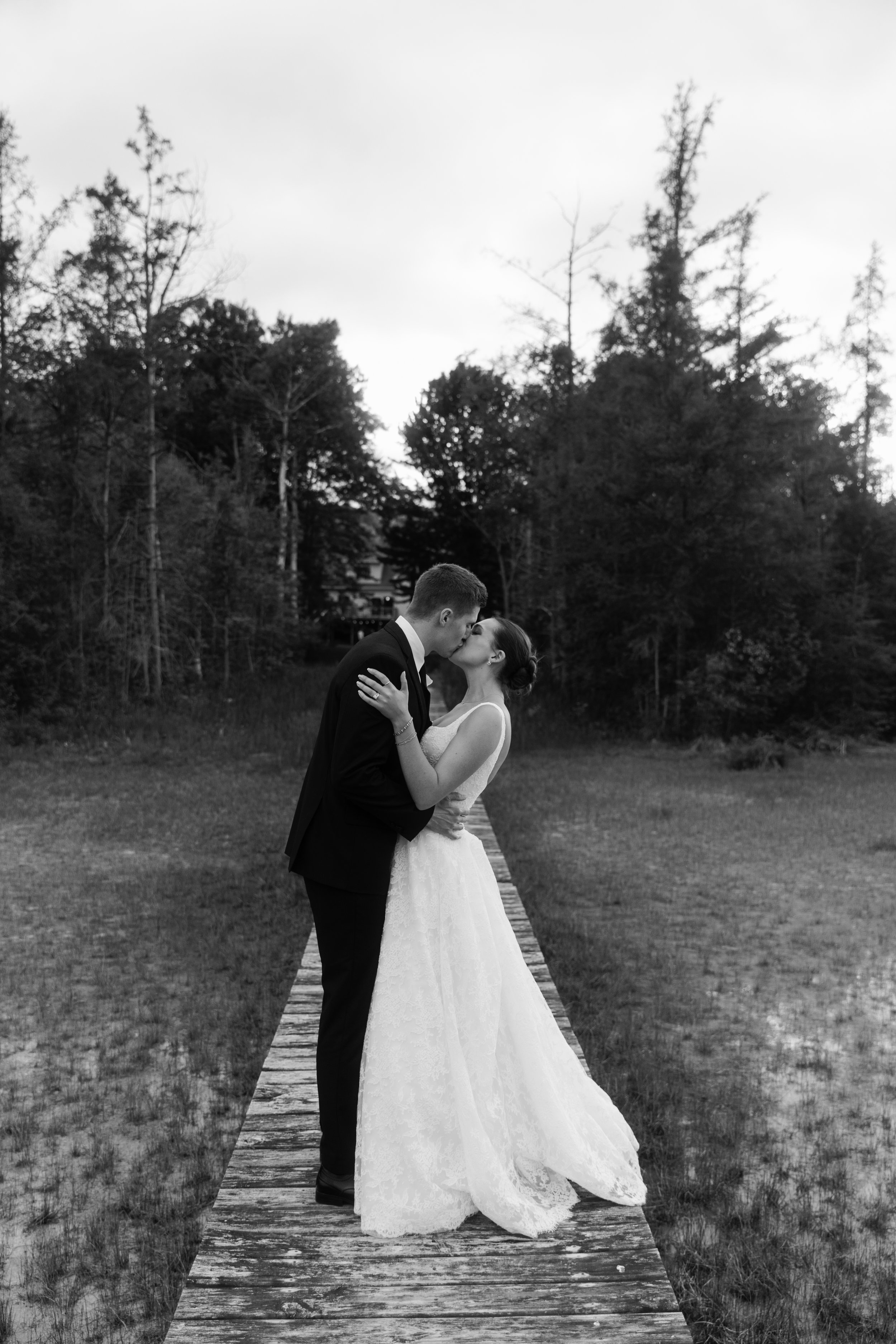 JessicaMax-northern-michigan-backyard-wedding-boyne-elopement-deer-lake-187.jpg