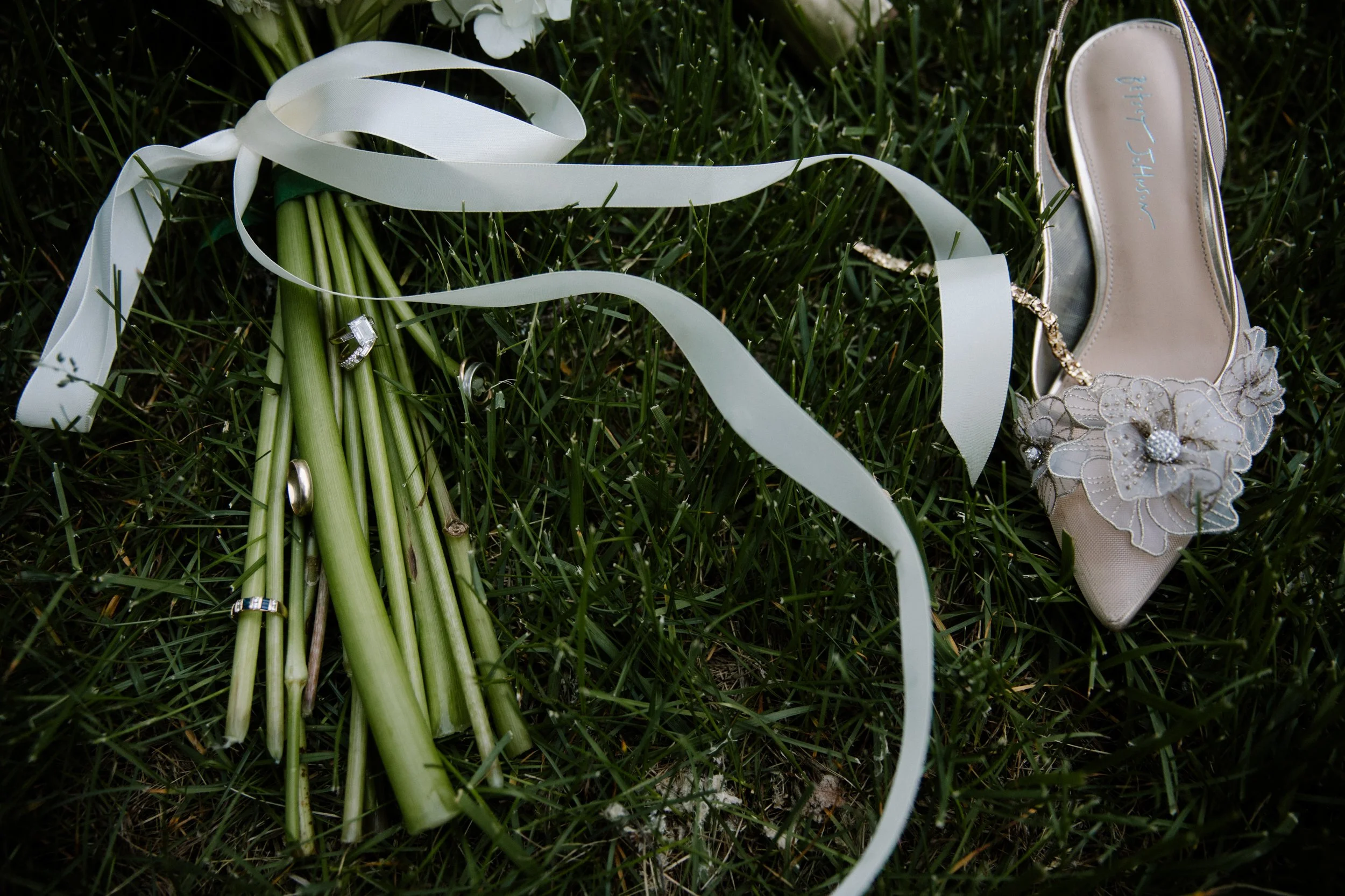 JessicaMax-northern-michigan-backyard-wedding-boyne-elopement-deer-lake-219.jpg
