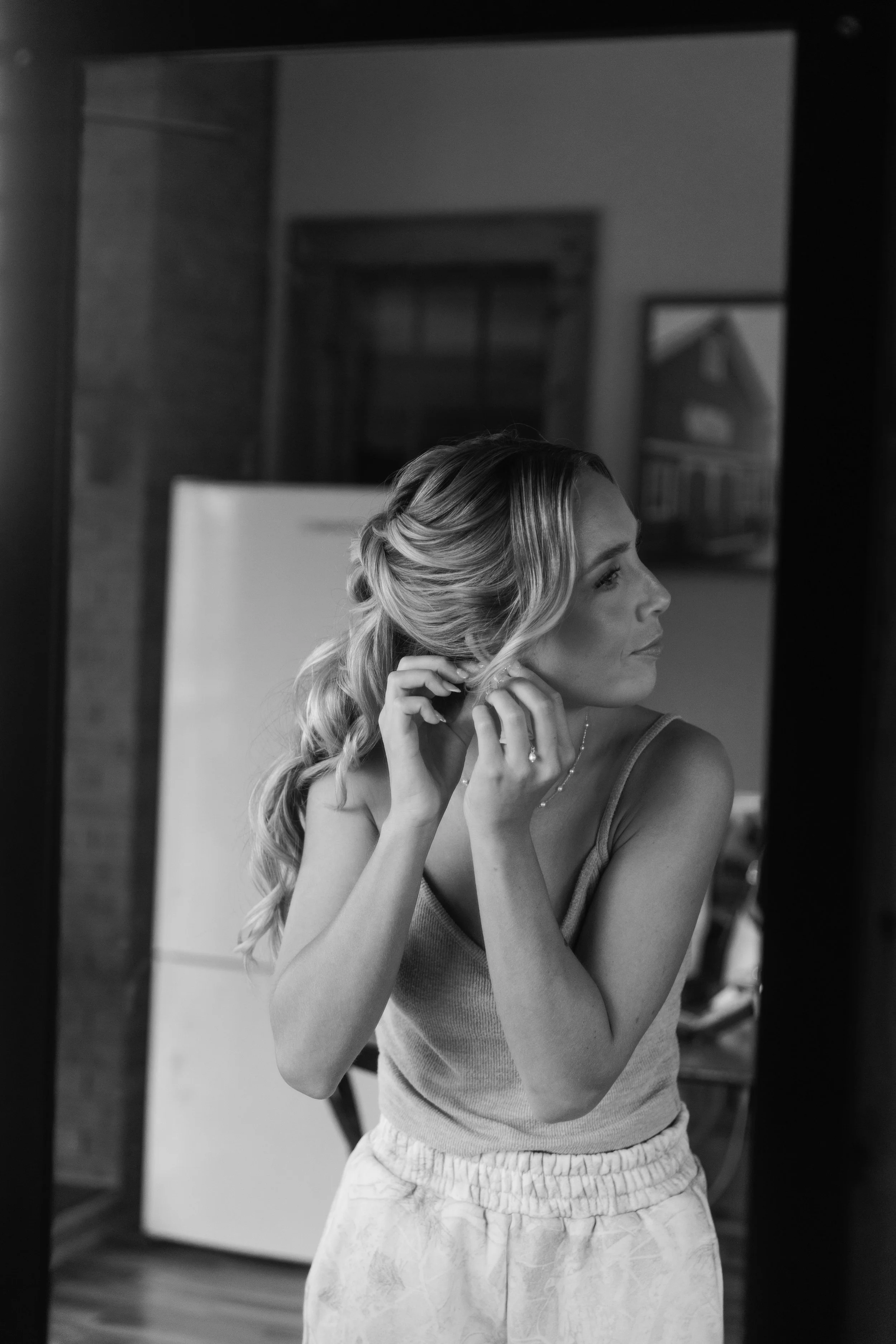 JessicaMax-west-michigan-wedding-photographer-ludington-trillium-creek-wedding-18.jpg