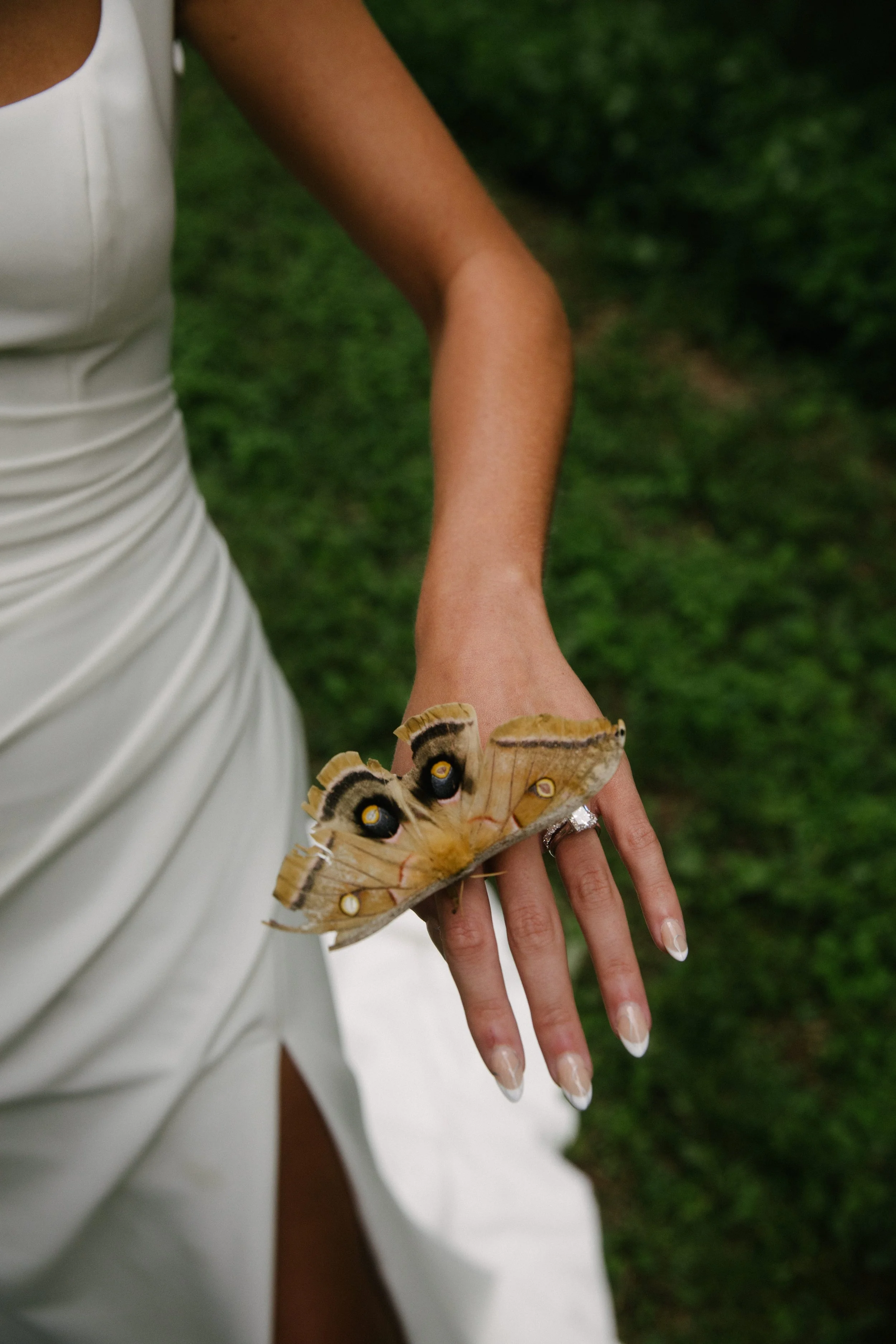 JessicaMax-west-michigan-wedding-photographer-ludington-trillium-creek-wedding-43.jpg