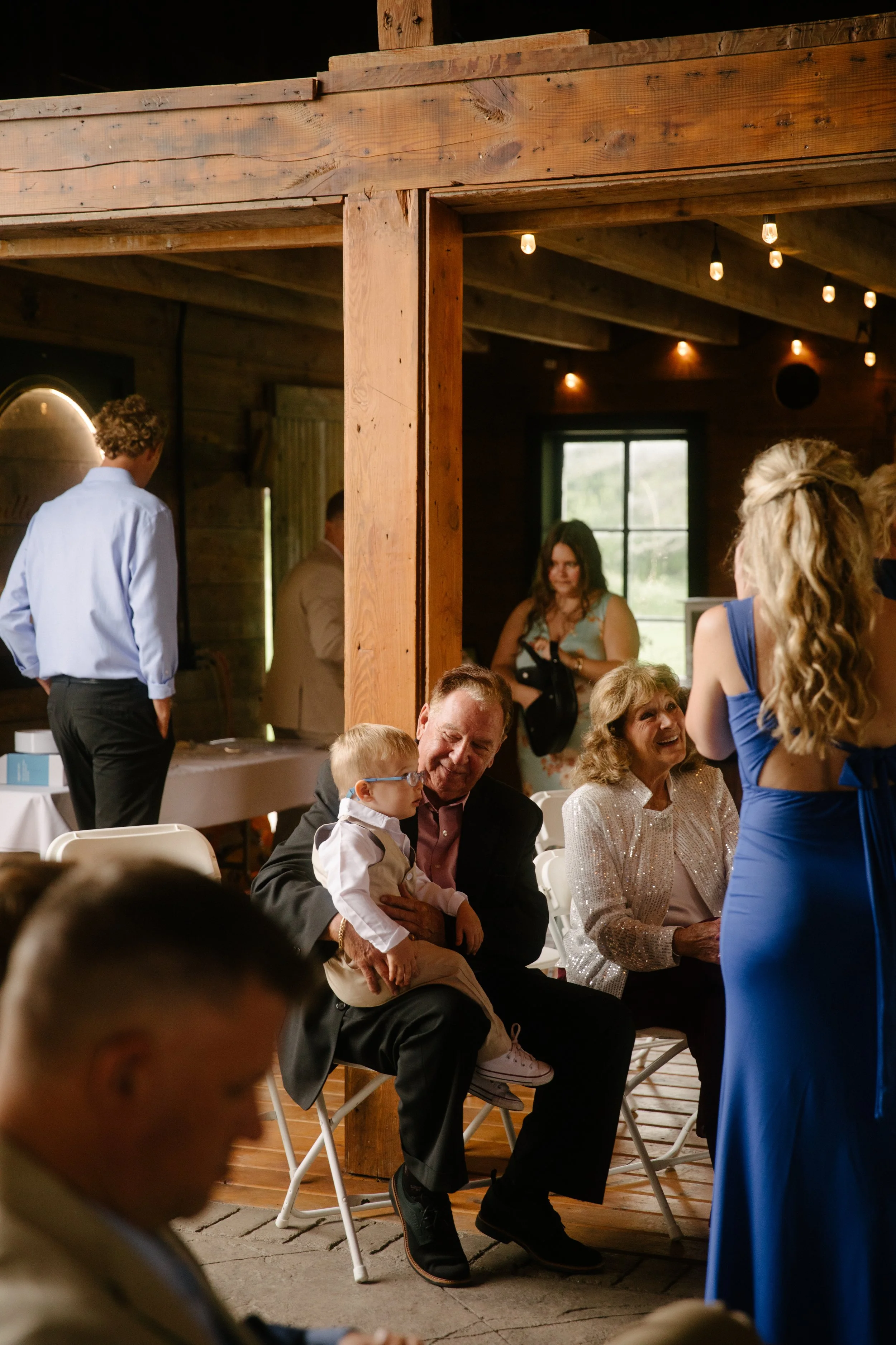 JessicaMax-west-michigan-wedding-photographer-ludington-trillium-creek-wedding-57.jpg