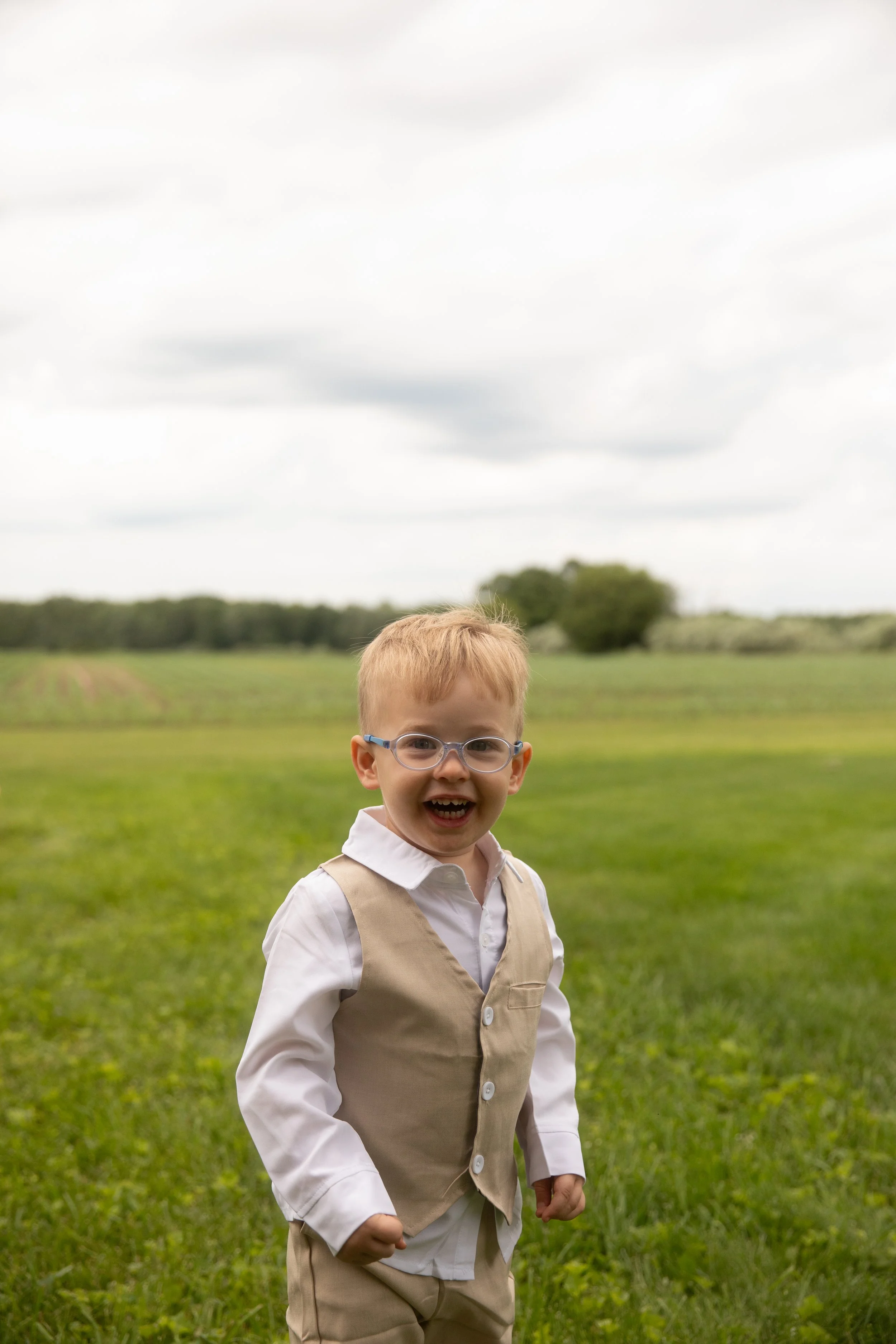 JessicaMax-west-michigan-wedding-photographer-ludington-trillium-creek-wedding-63.jpg
