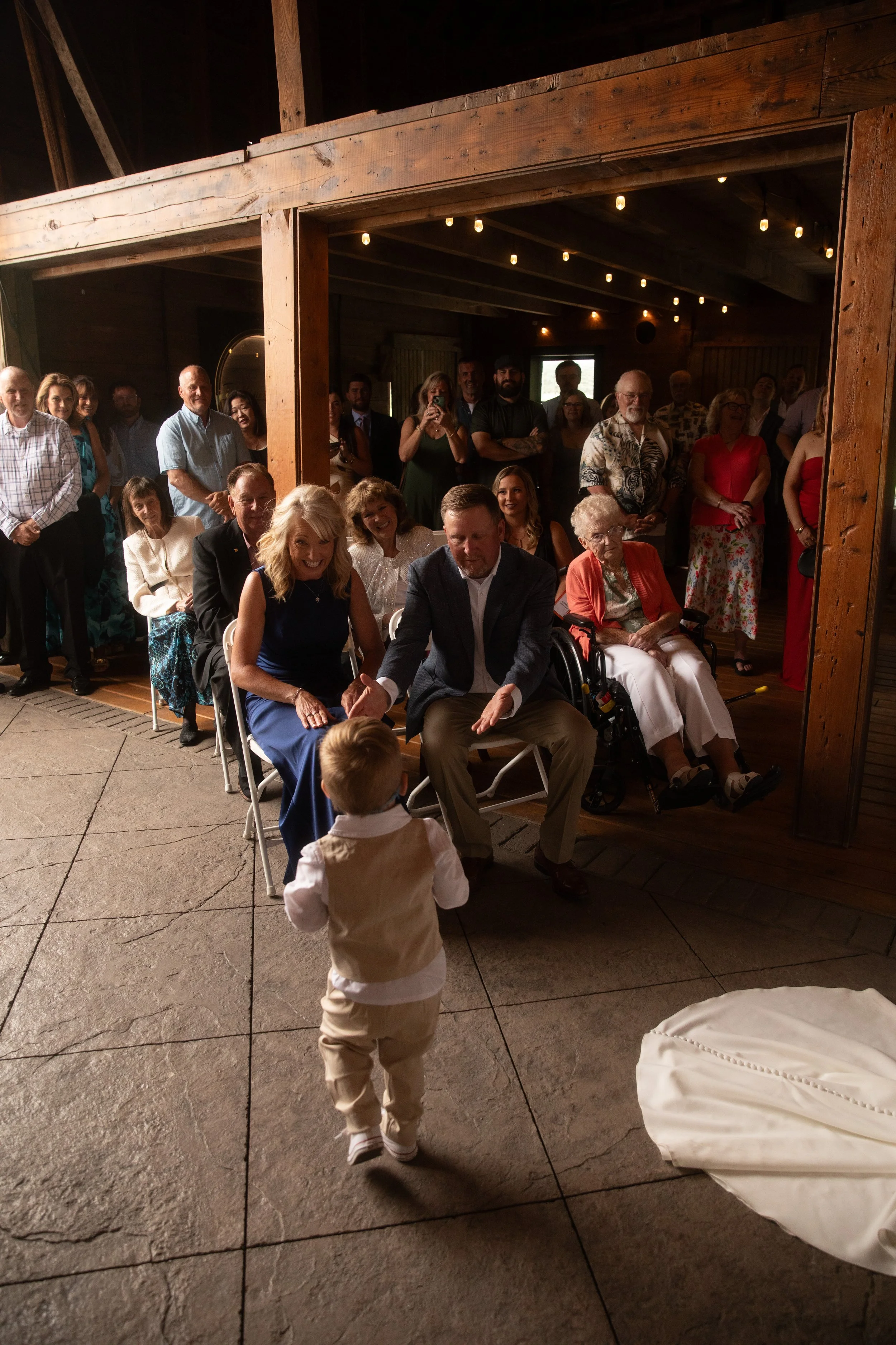 JessicaMax-west-michigan-wedding-photographer-ludington-trillium-creek-wedding-72.jpg