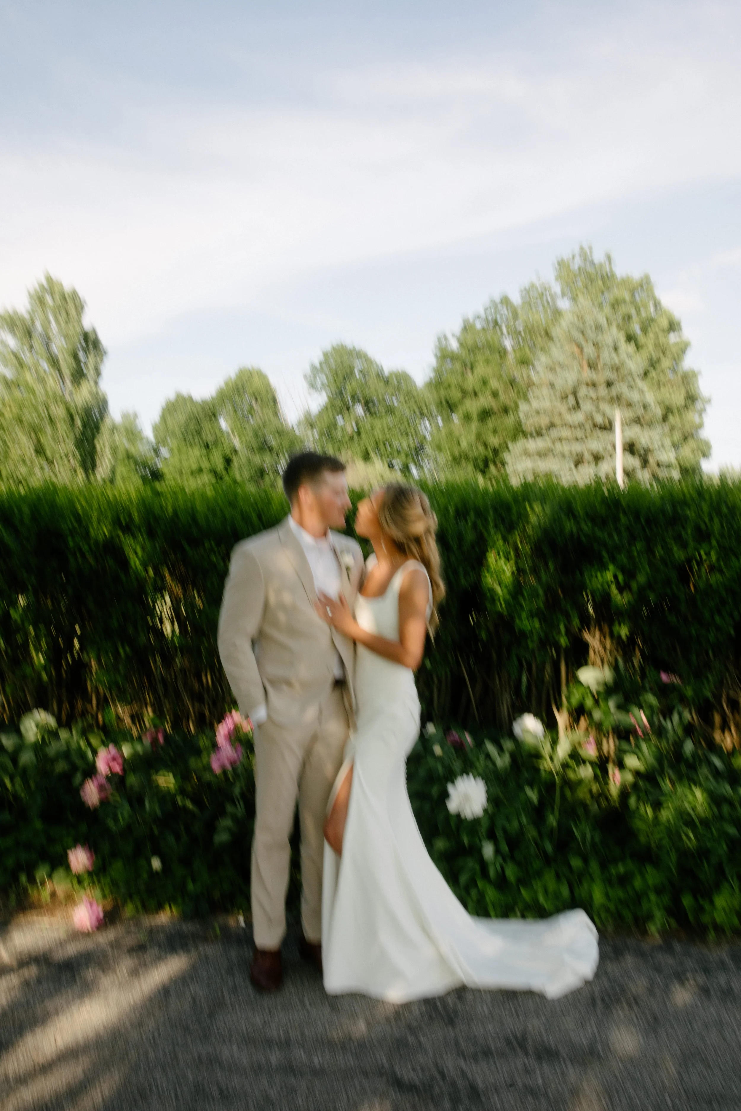 JessicaMax-west-michigan-wedding-photographer-ludington-trillium-creek-wedding-118.jpg