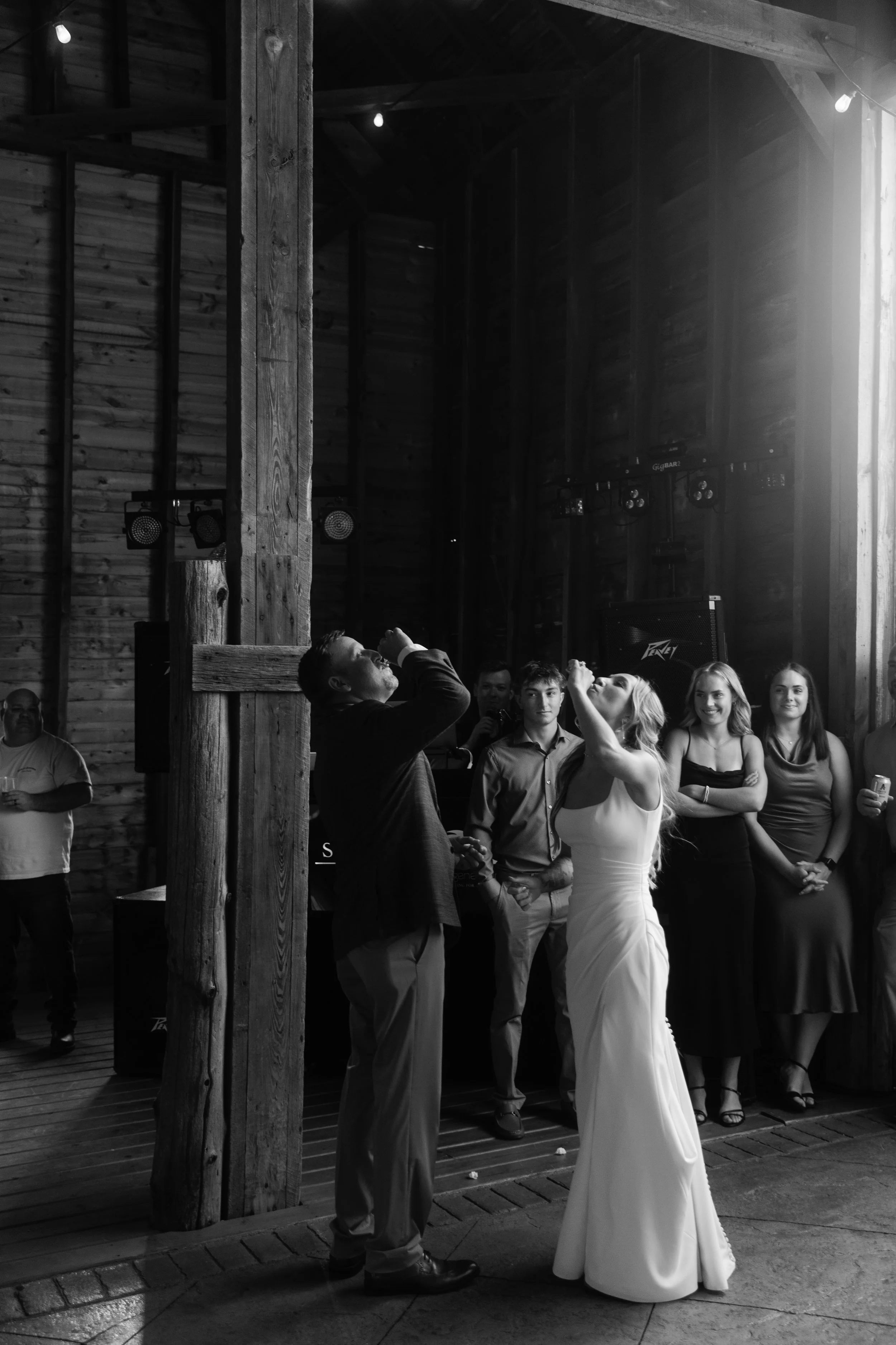 JessicaMax-west-michigan-wedding-photographer-ludington-trillium-creek-wedding-133.jpg