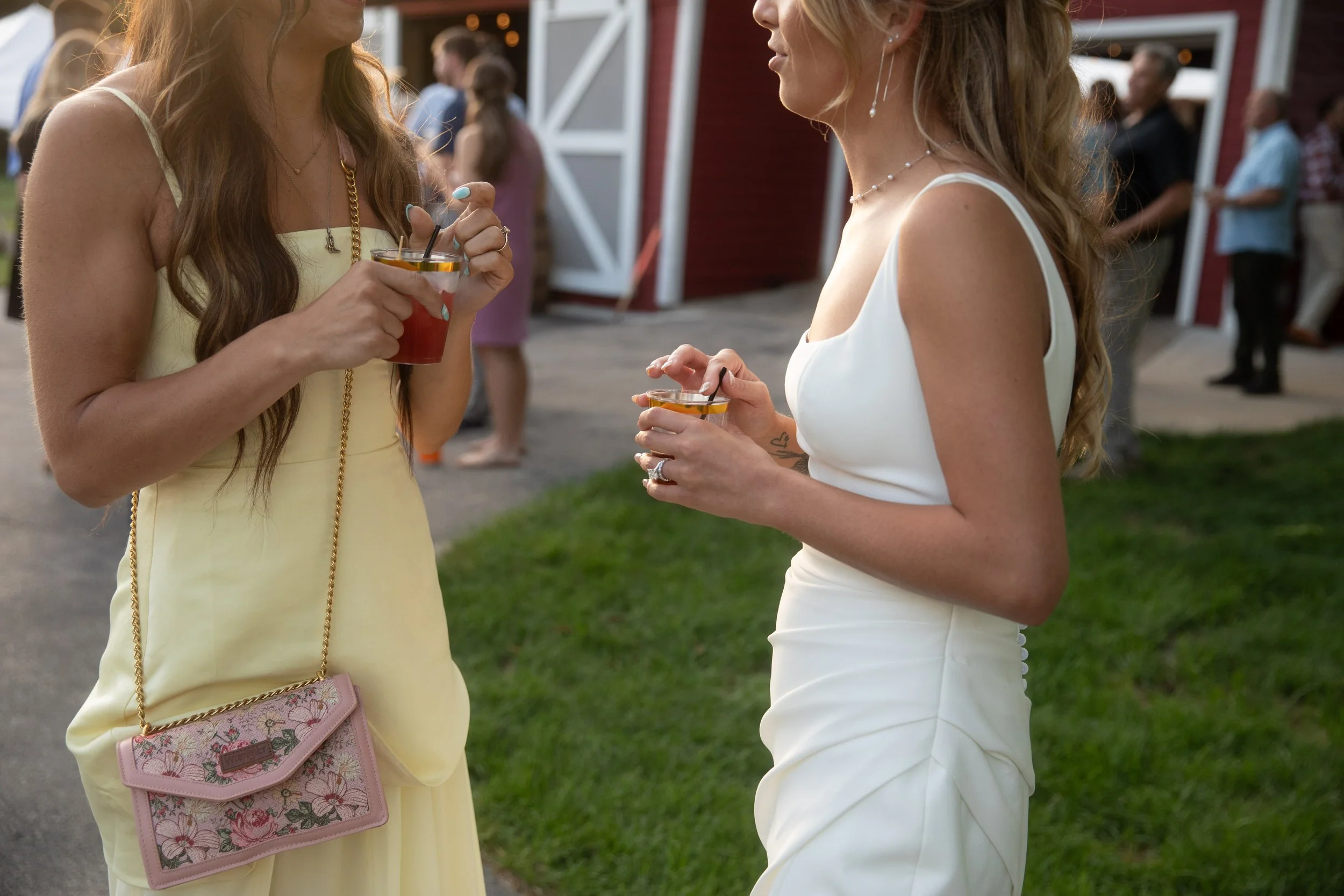 JessicaMax-west-michigan-wedding-photographer-ludington-trillium-creek-wedding-168.jpg