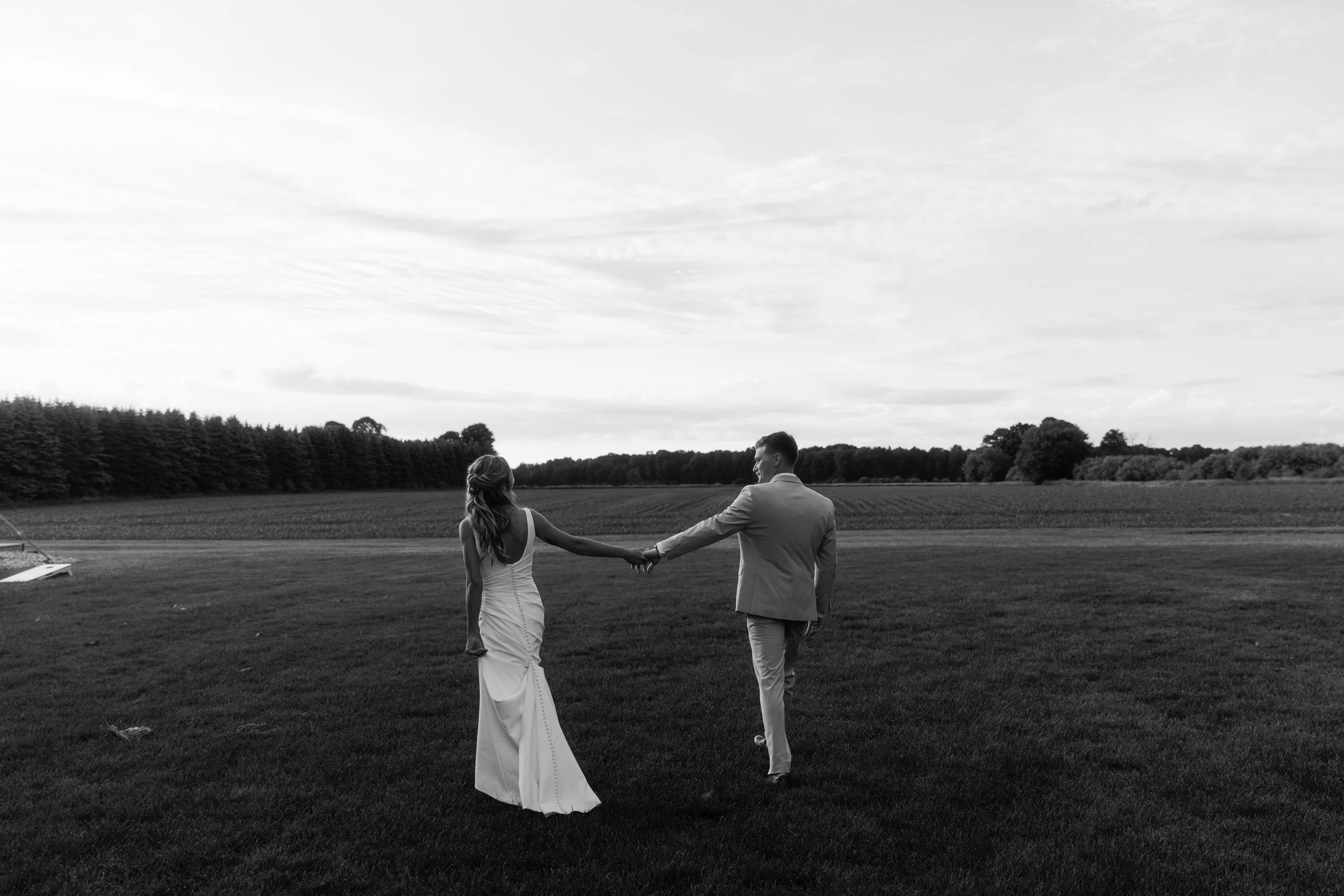 JessicaMax-west-michigan-wedding-photographer-ludington-trillium-creek-wedding-169.jpg
