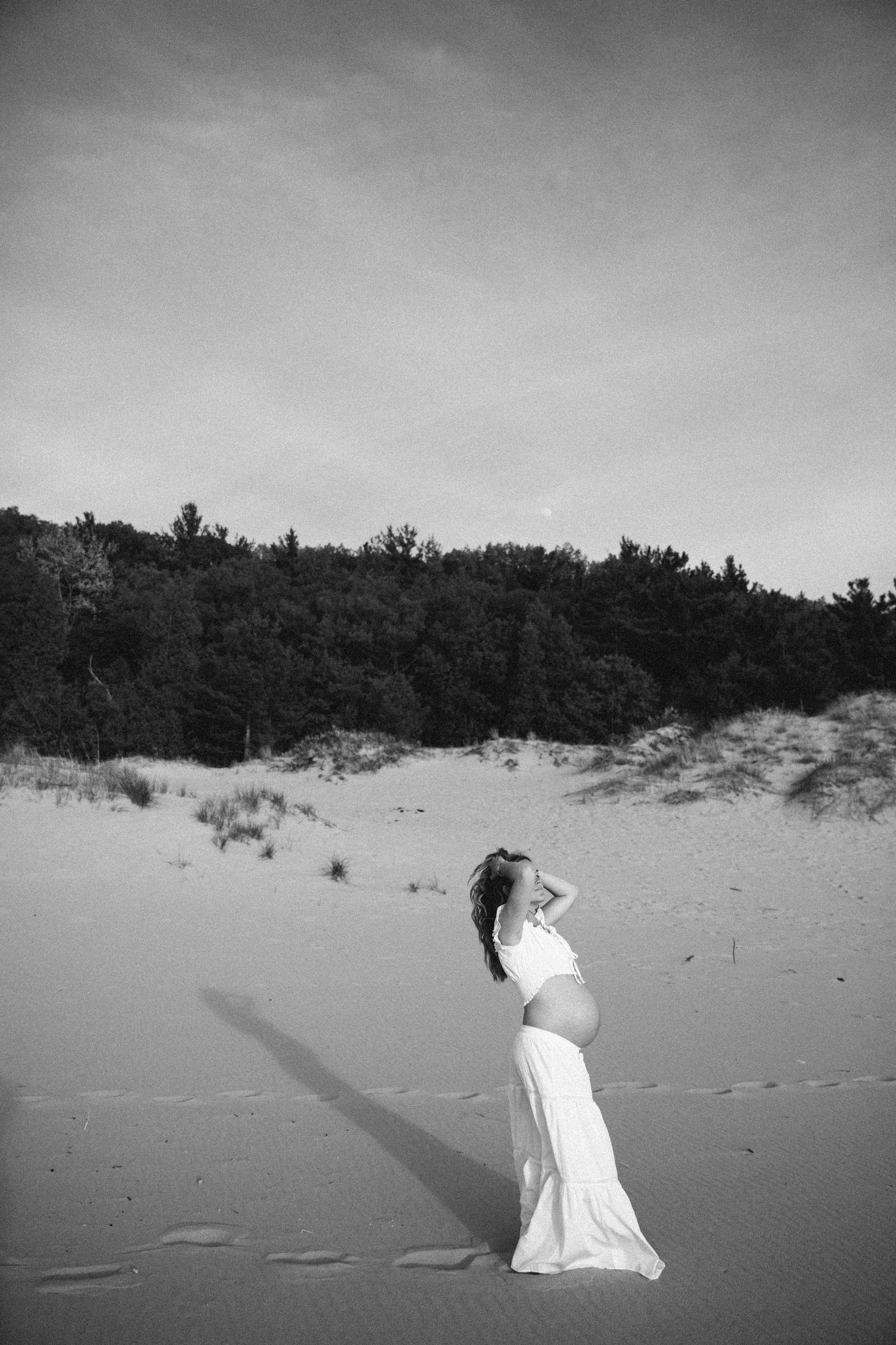JessicaMax-west-michigan-family-photographer-ludington-maternity-session-100.jpg