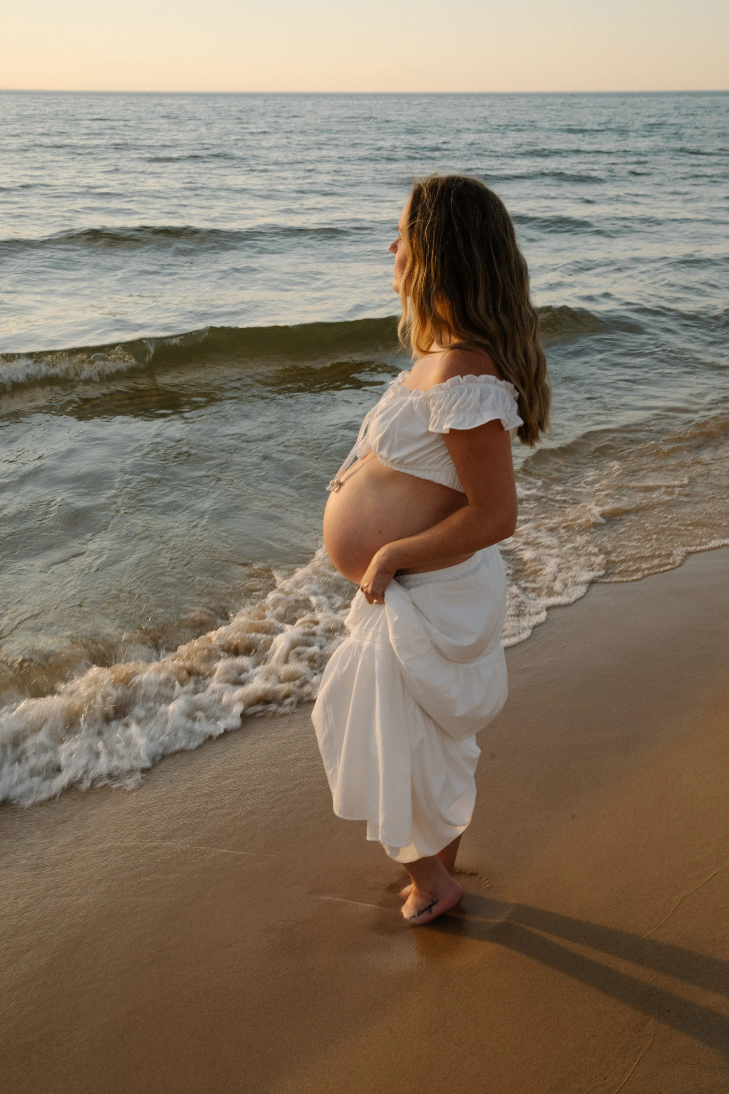 JessicaMax-west-michigan-family-photographer-ludington-maternity-session-107.jpg