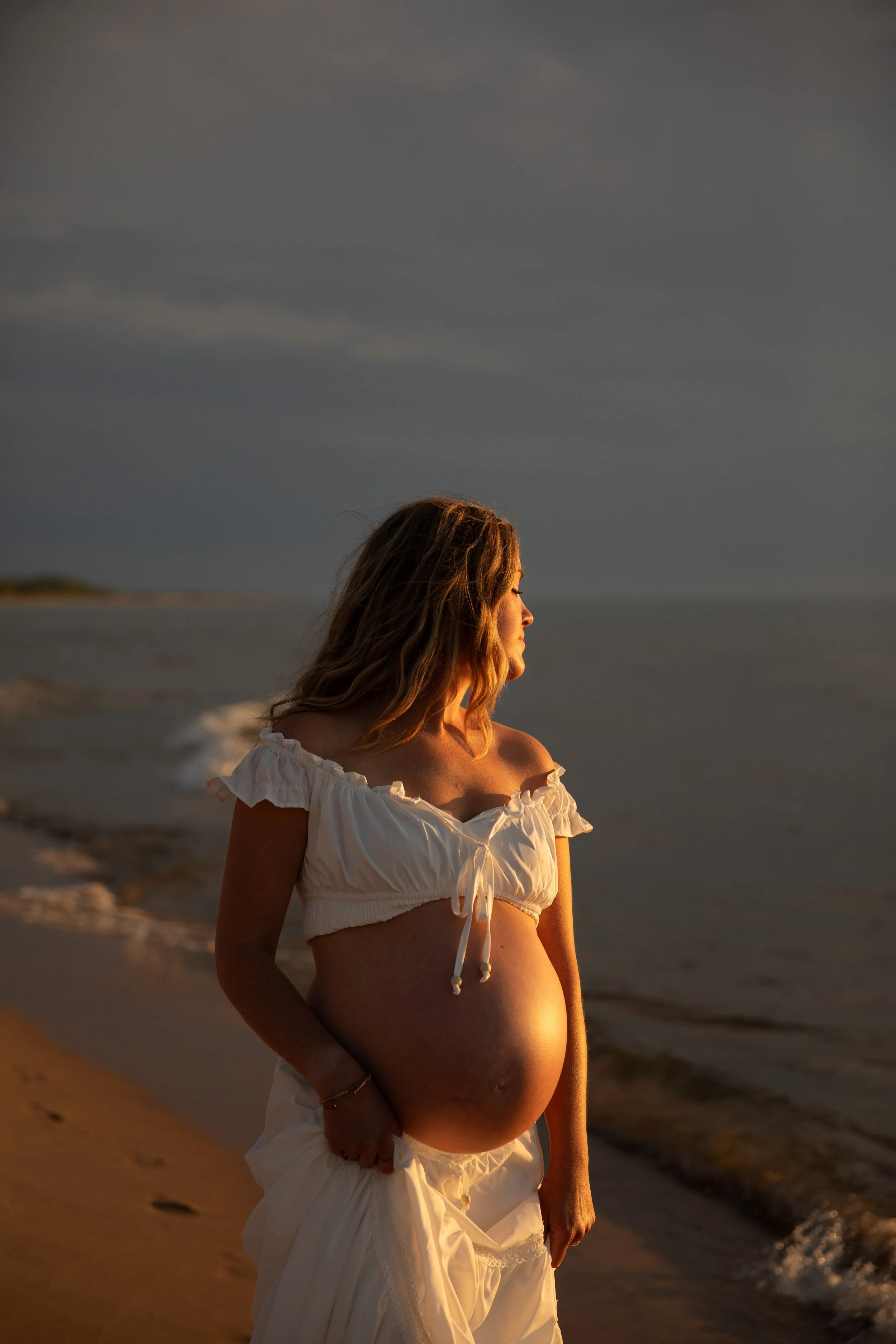 JessicaMax-west-michigan-family-photographer-ludington-maternity-session-132.jpg