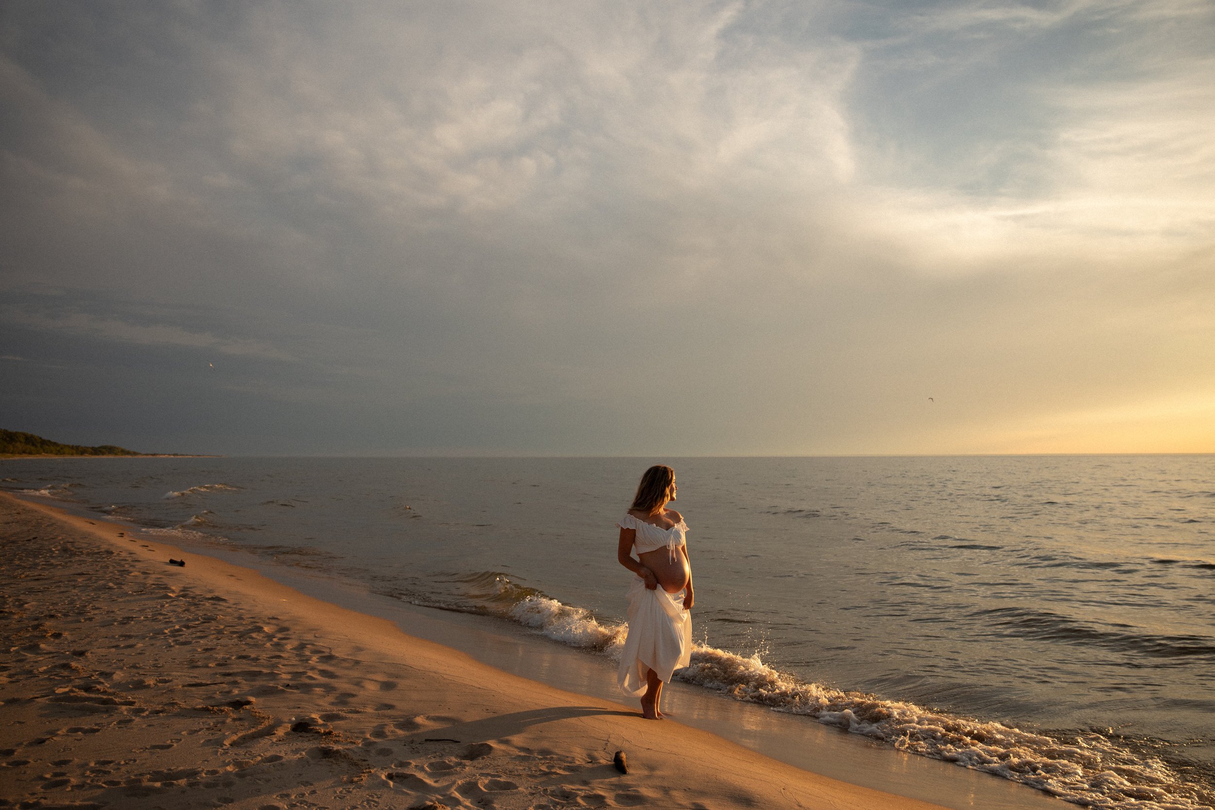 JessicaMax-west-michigan-family-photographer-ludington-maternity-session-138.jpg