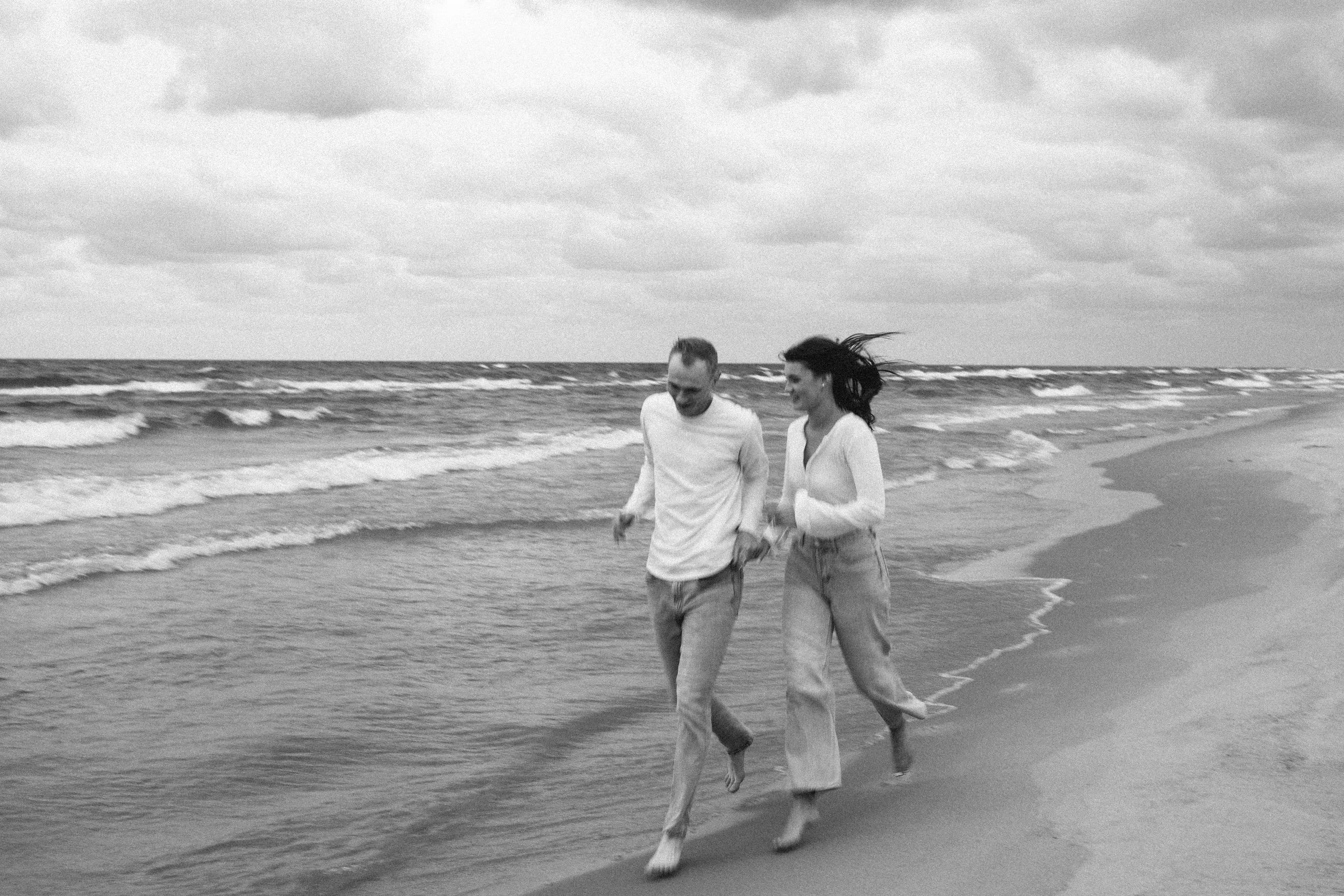 Michigan-film-photographer-ludington-egagement-session-120.jpg