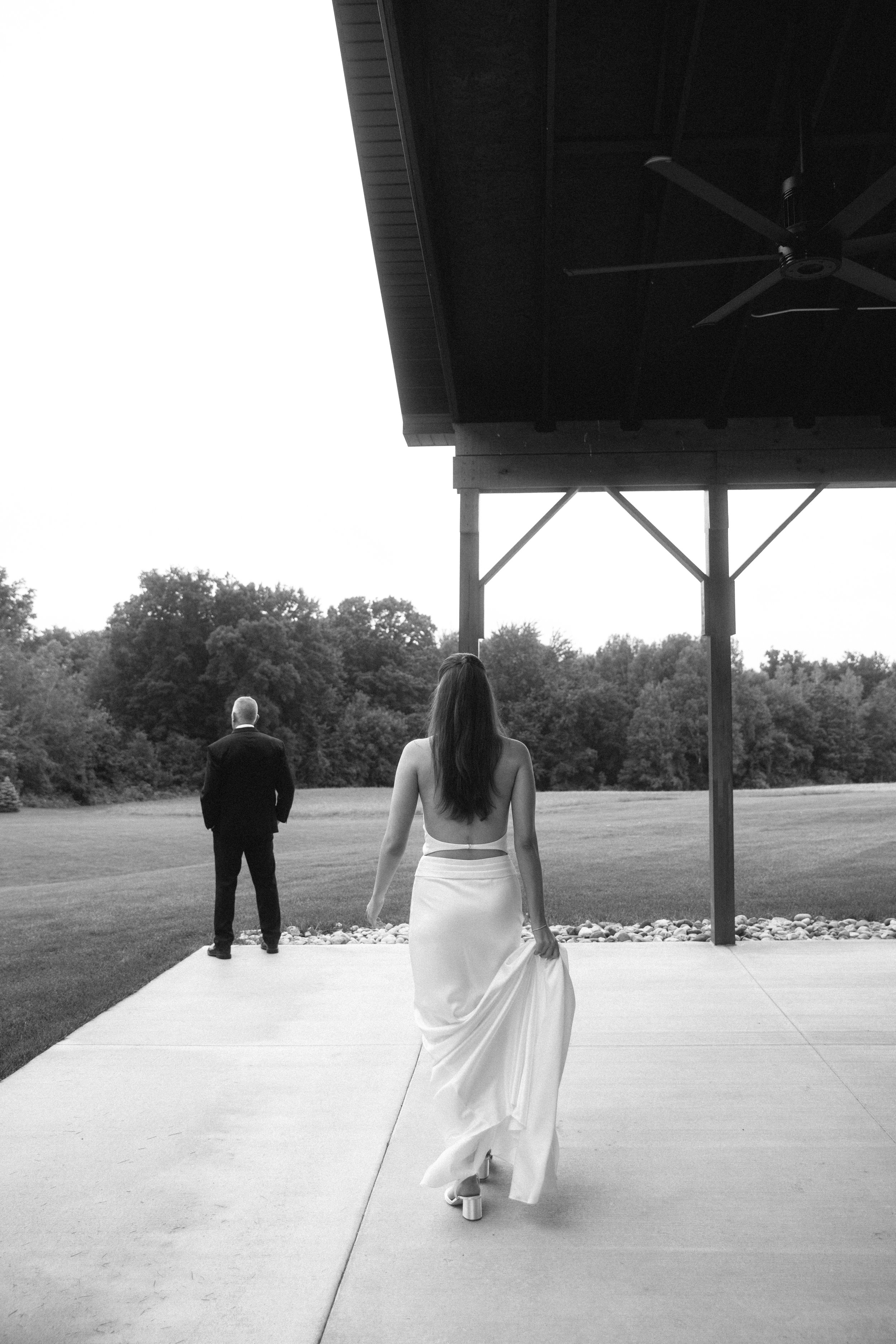 JessicaMax-west-michigan-wedding-photographer-the-cox-ranch-documentary-wedding-15.jpg