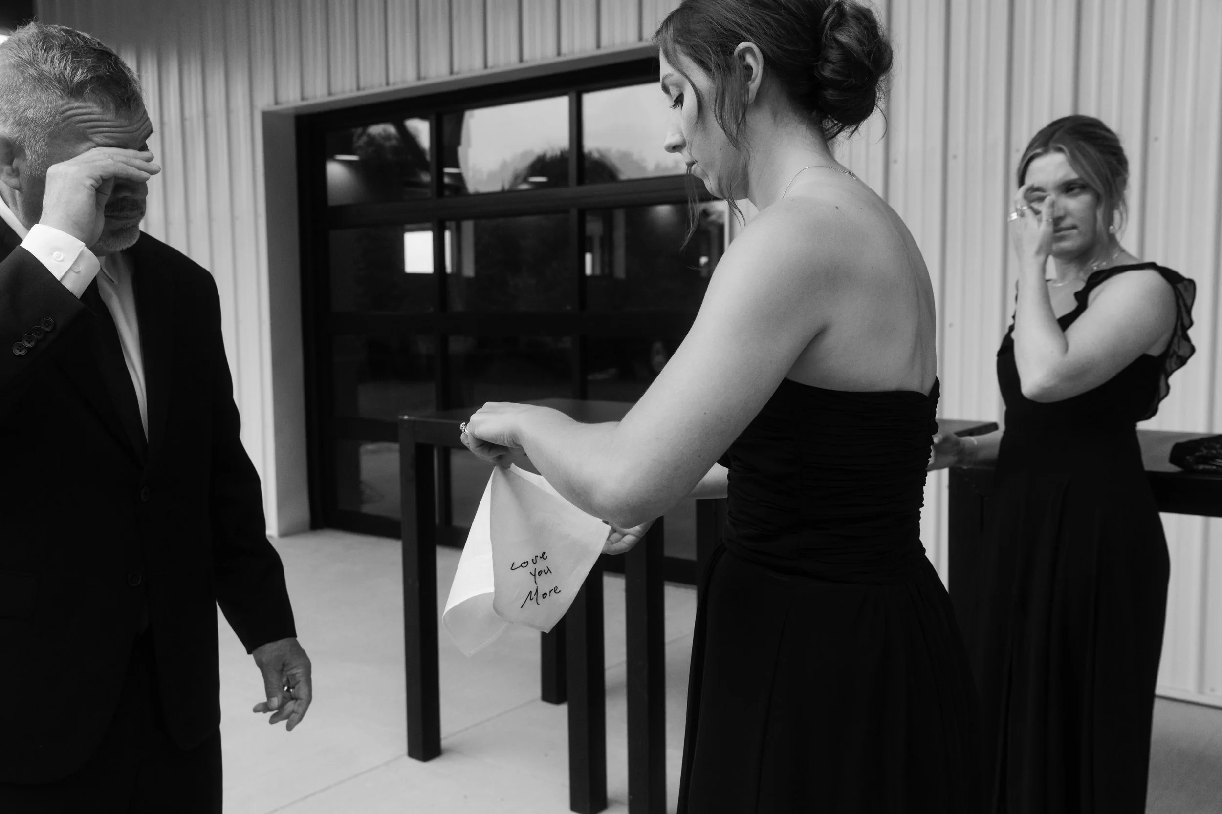 JessicaMax-west-michigan-wedding-photographer-the-cox-ranch-documentary-wedding-26.jpg