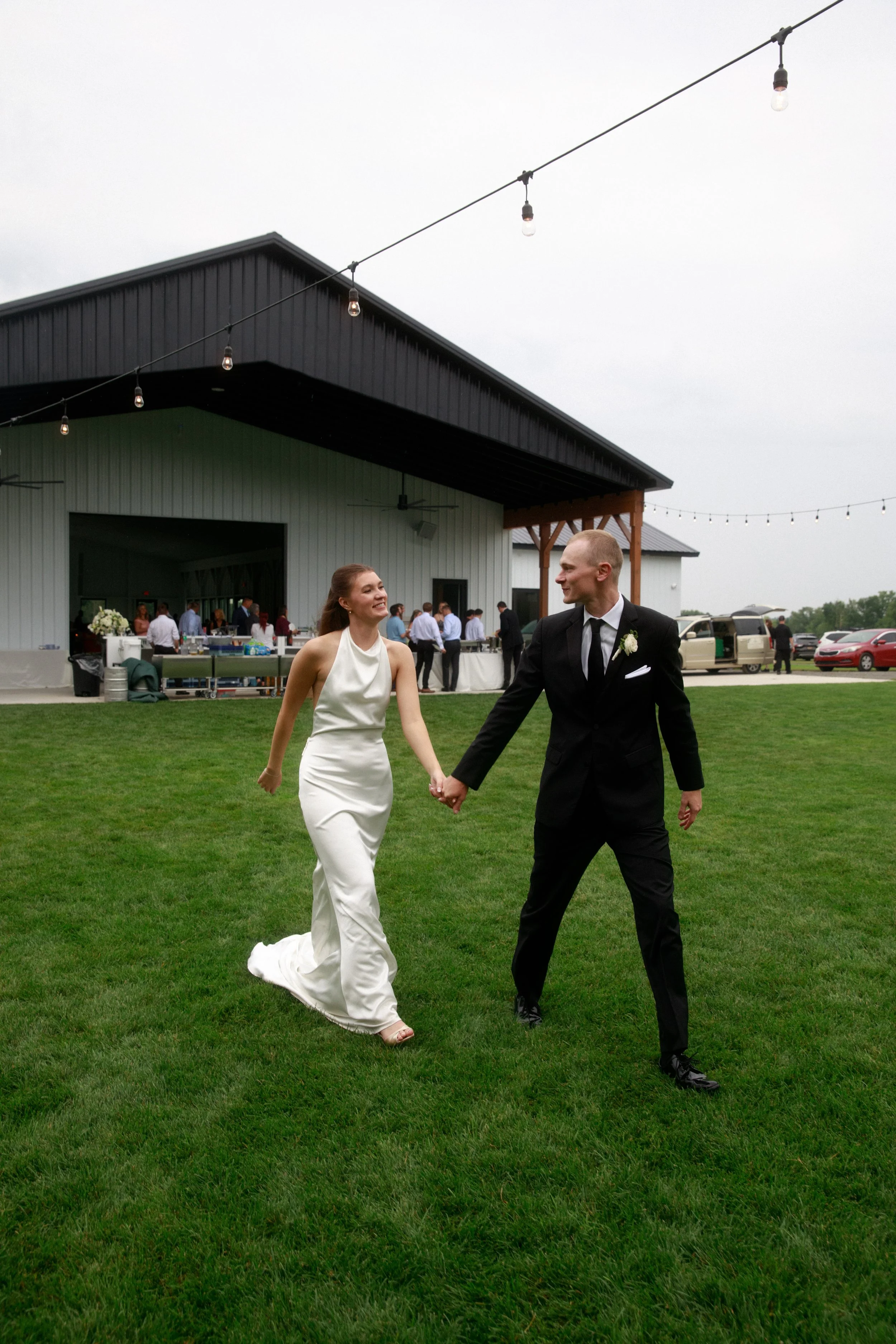 JessicaMax-west-michigan-wedding-photographer-the-cox-ranch-documentary-wedding-176.jpg