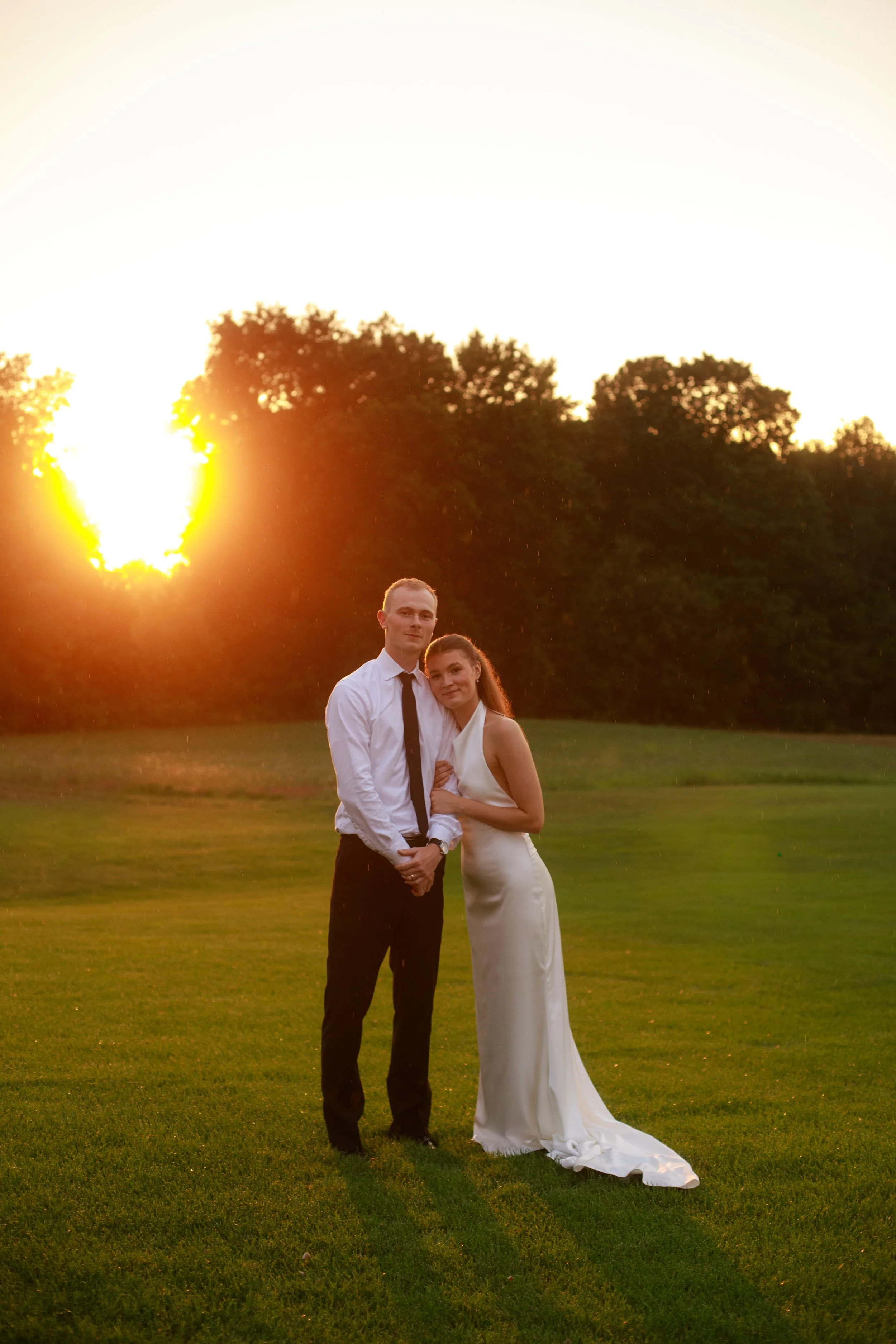 JessicaMax-west-michigan-wedding-photographer-the-cox-ranch-documentary-wedding-191.jpg