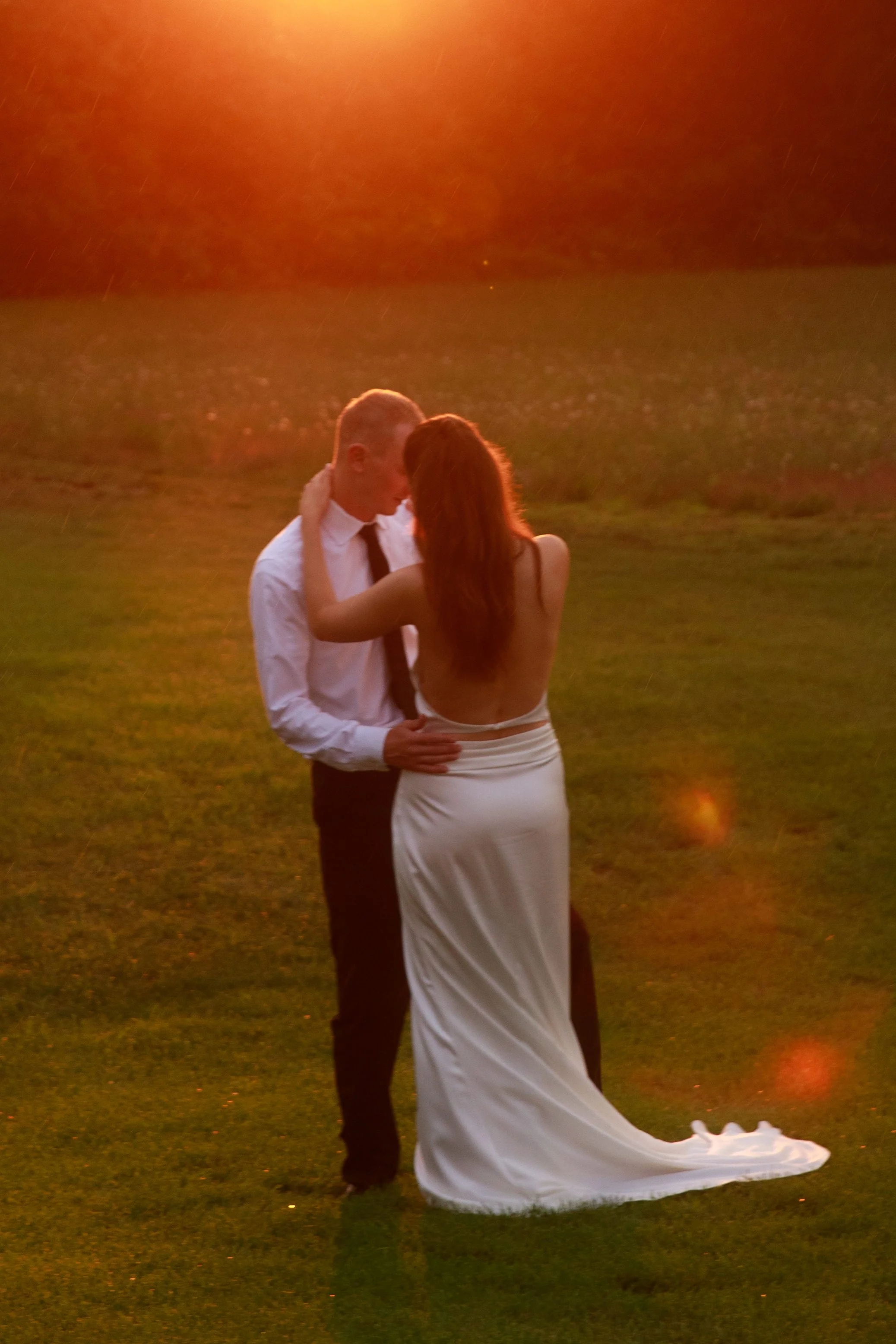 JessicaMax-west-michigan-wedding-photographer-the-cox-ranch-documentary-wedding-216.jpg