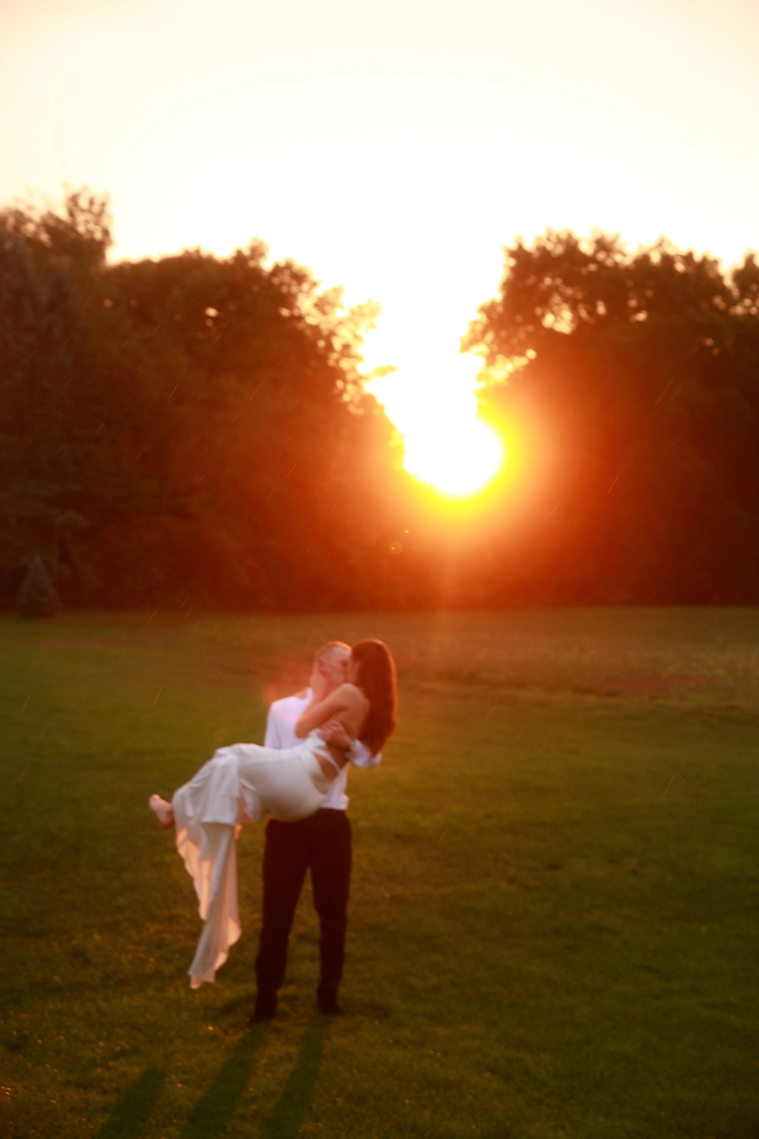 JessicaMax-west-michigan-wedding-photographer-the-cox-ranch-documentary-wedding-222.jpg