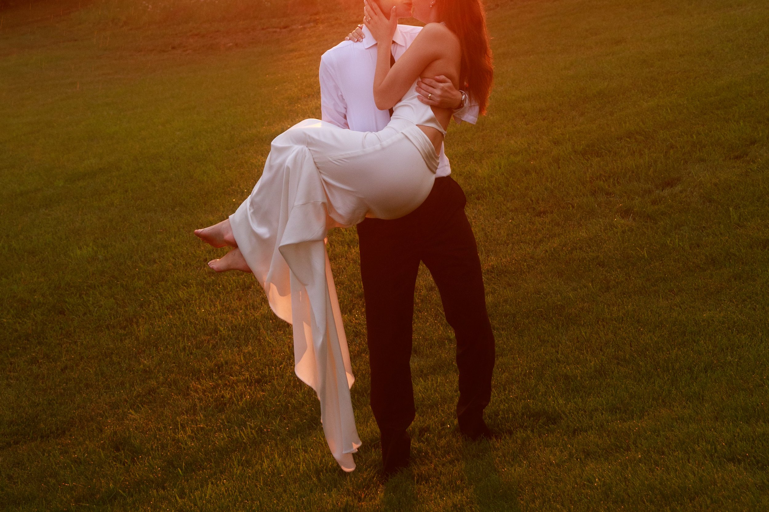 JessicaMax-west-michigan-wedding-photographer-the-cox-ranch-documentary-wedding-224.jpg