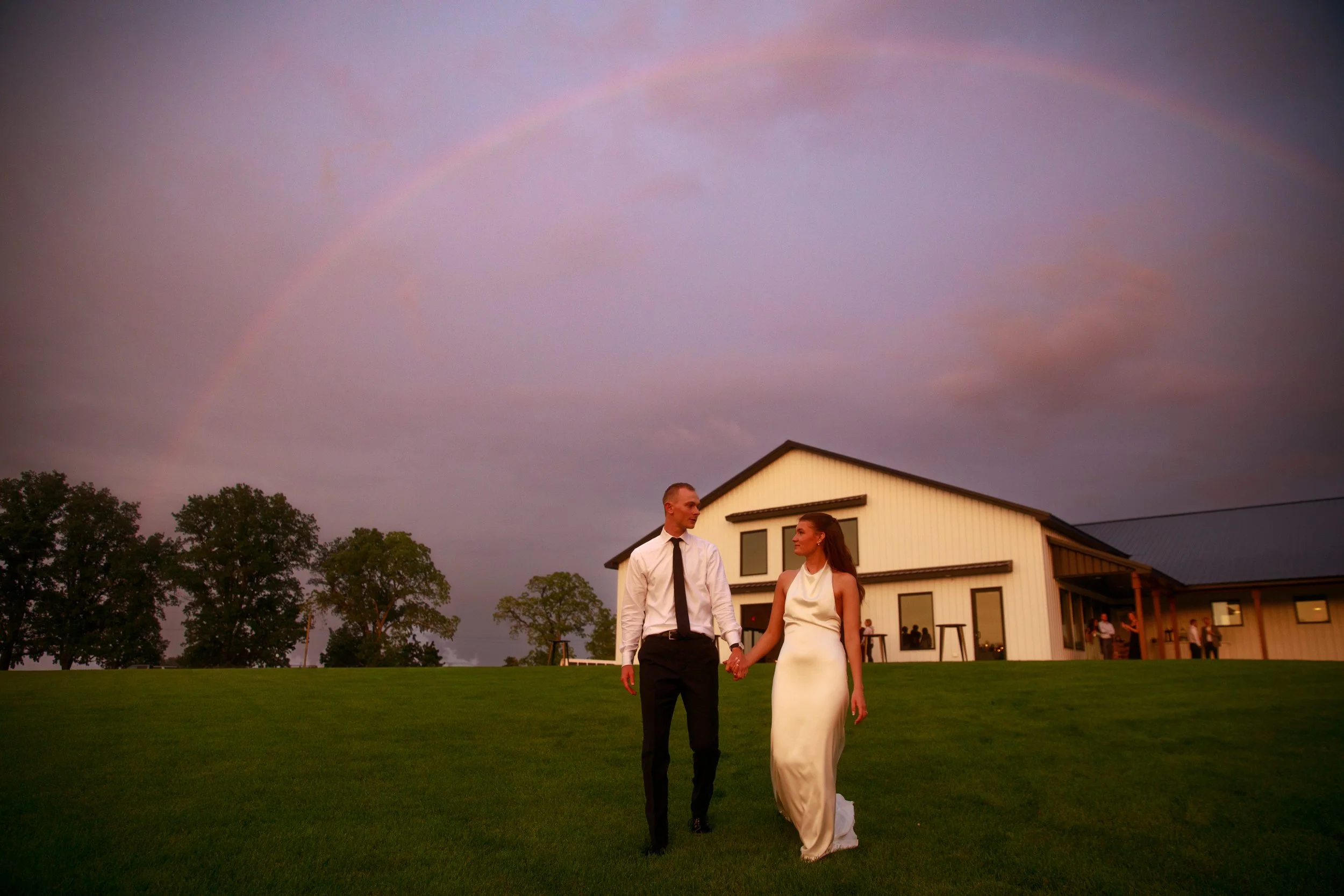 JessicaMax-west-michigan-wedding-photographer-the-cox-ranch-documentary-wedding-238.jpg