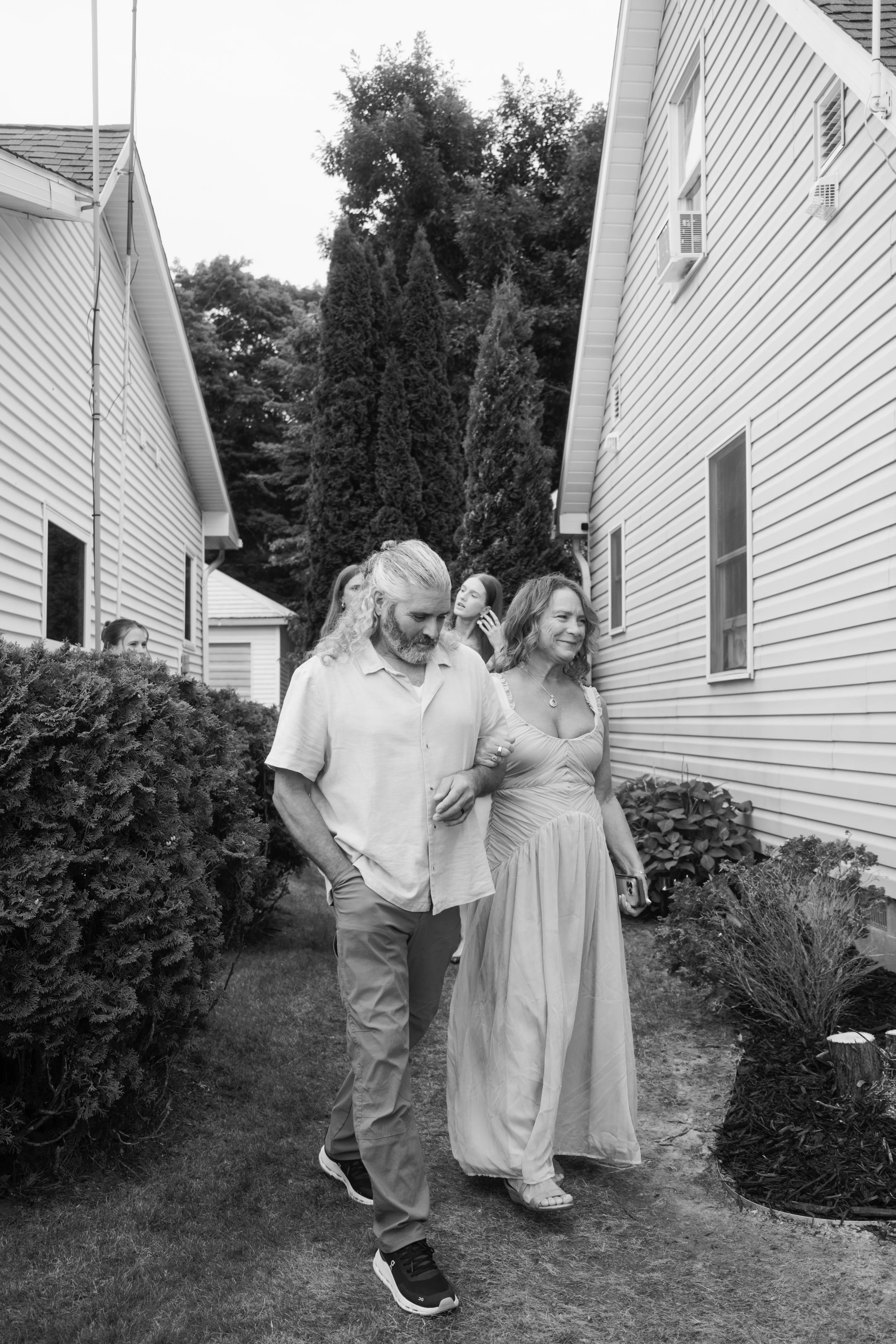 JessicaMax-michigan-documentary-wedding-photographer-northern-michigan-sault-ste-marie-wedding-weekend-soo-locks-rehearsal-9.jpg