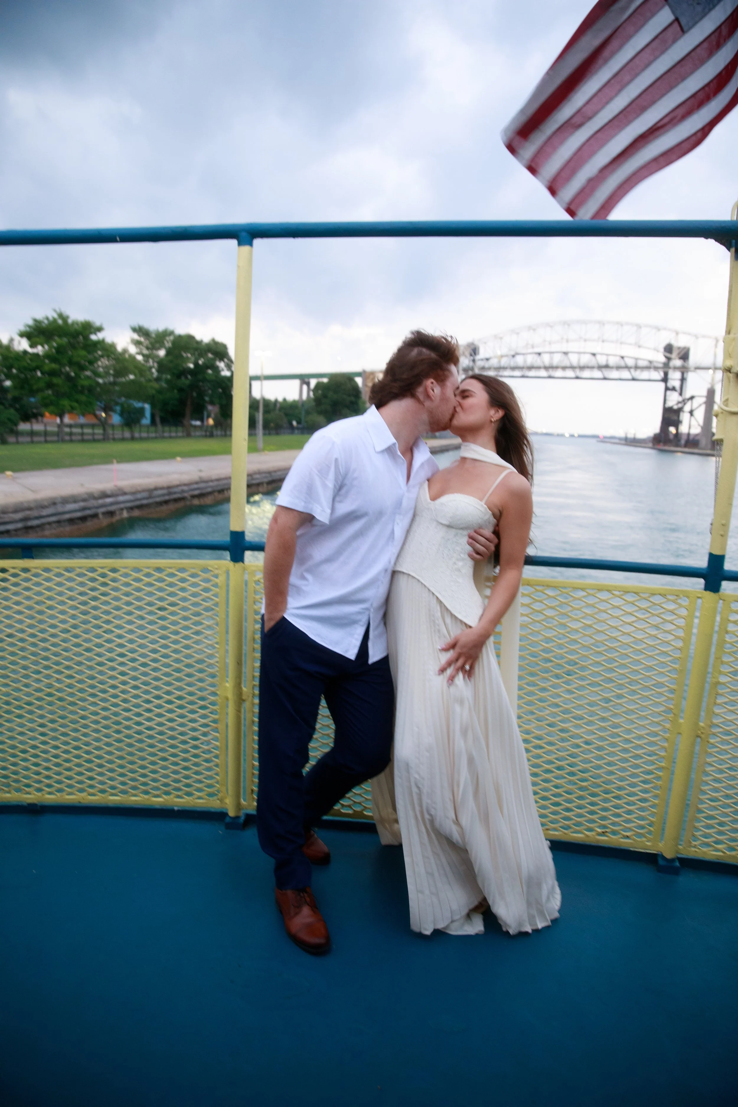 JessicaMax-michigan-documentary-wedding-photographer-northern-michigan-sault-ste-marie-wedding-weekend-soo-locks-rehearsal-191.jpg