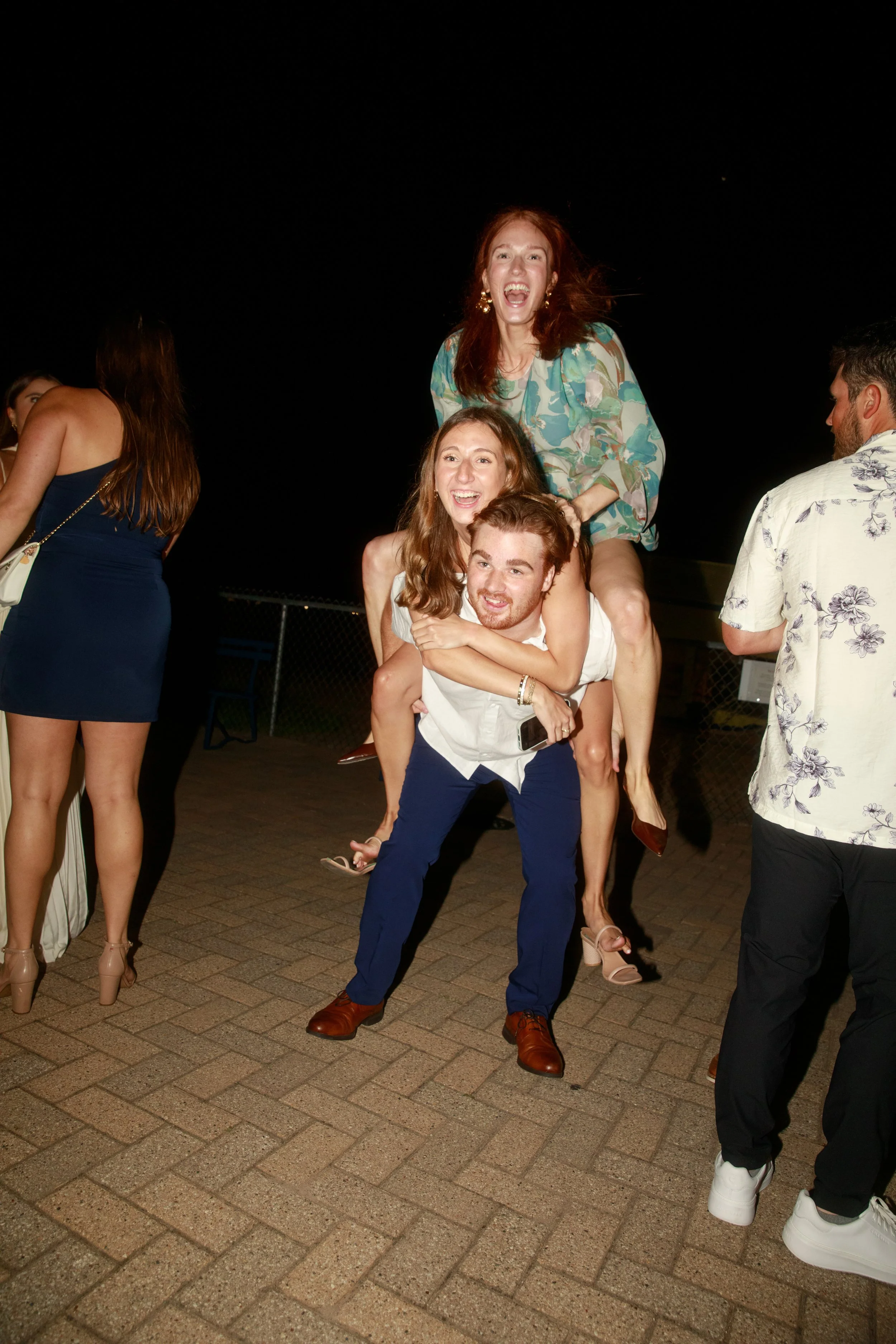 JessicaMax-michigan-documentary-wedding-photographer-northern-michigan-sault-ste-marie-wedding-weekend-soo-locks-rehearsal-244.jpg