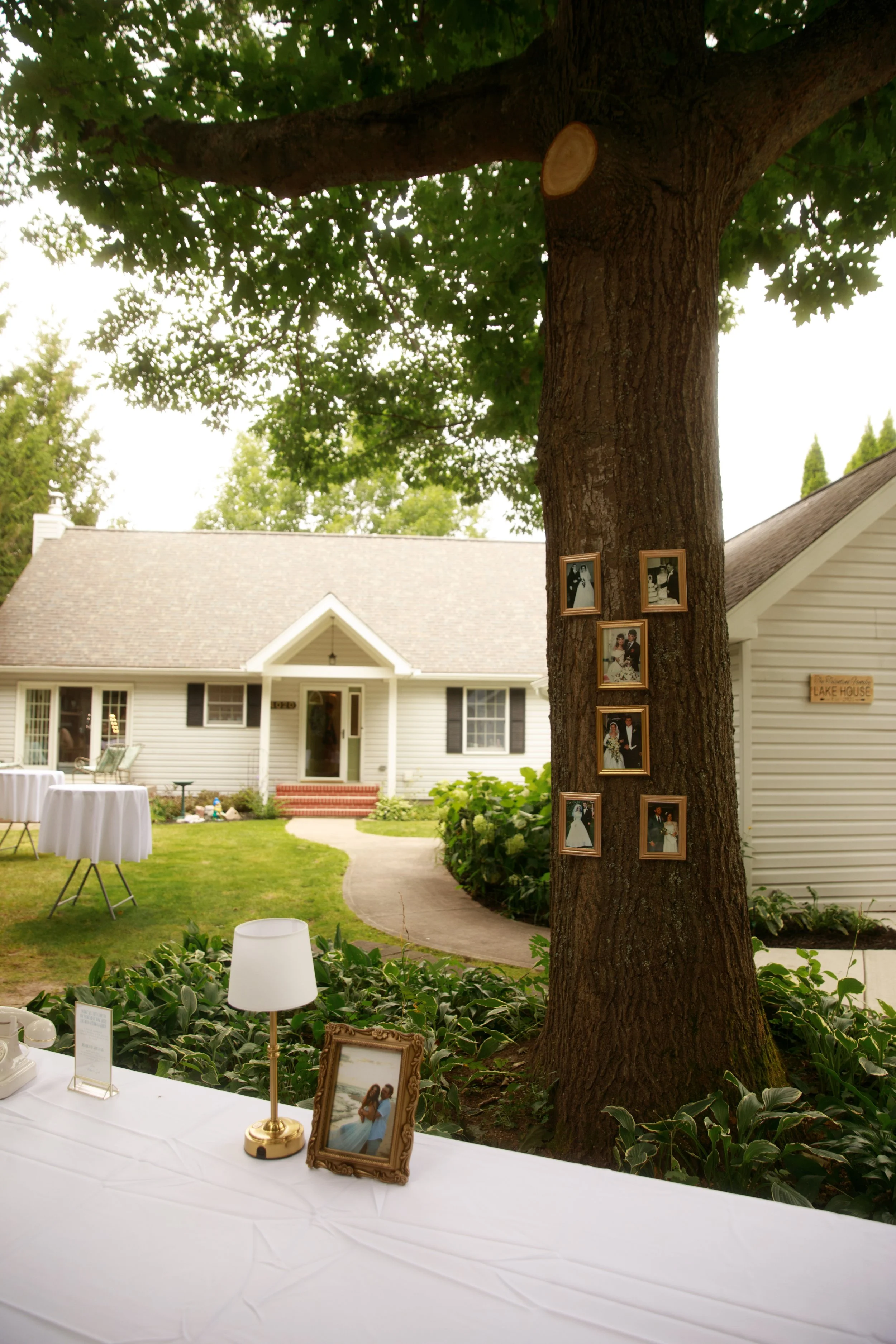JessicaMax-northern-michigan-wedding-photographer-sault-ste-marie-backyard-wedding-st-marys-river-mi-upper-peninsula-29.jpg