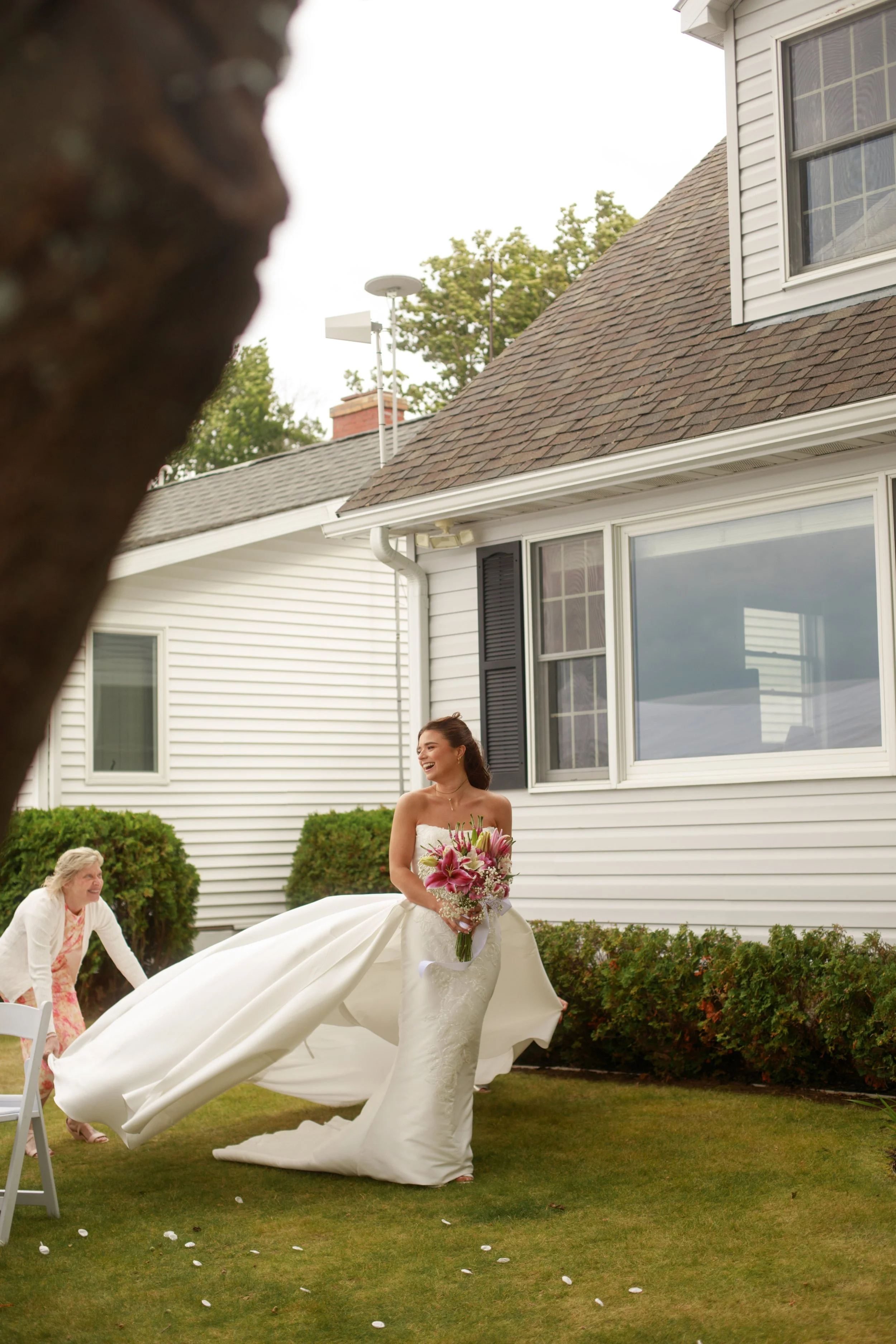 JessicaMax-northern-michigan-wedding-photographer-sault-ste-marie-backyard-wedding-st-marys-river-mi-upper-peninsula-146.jpg