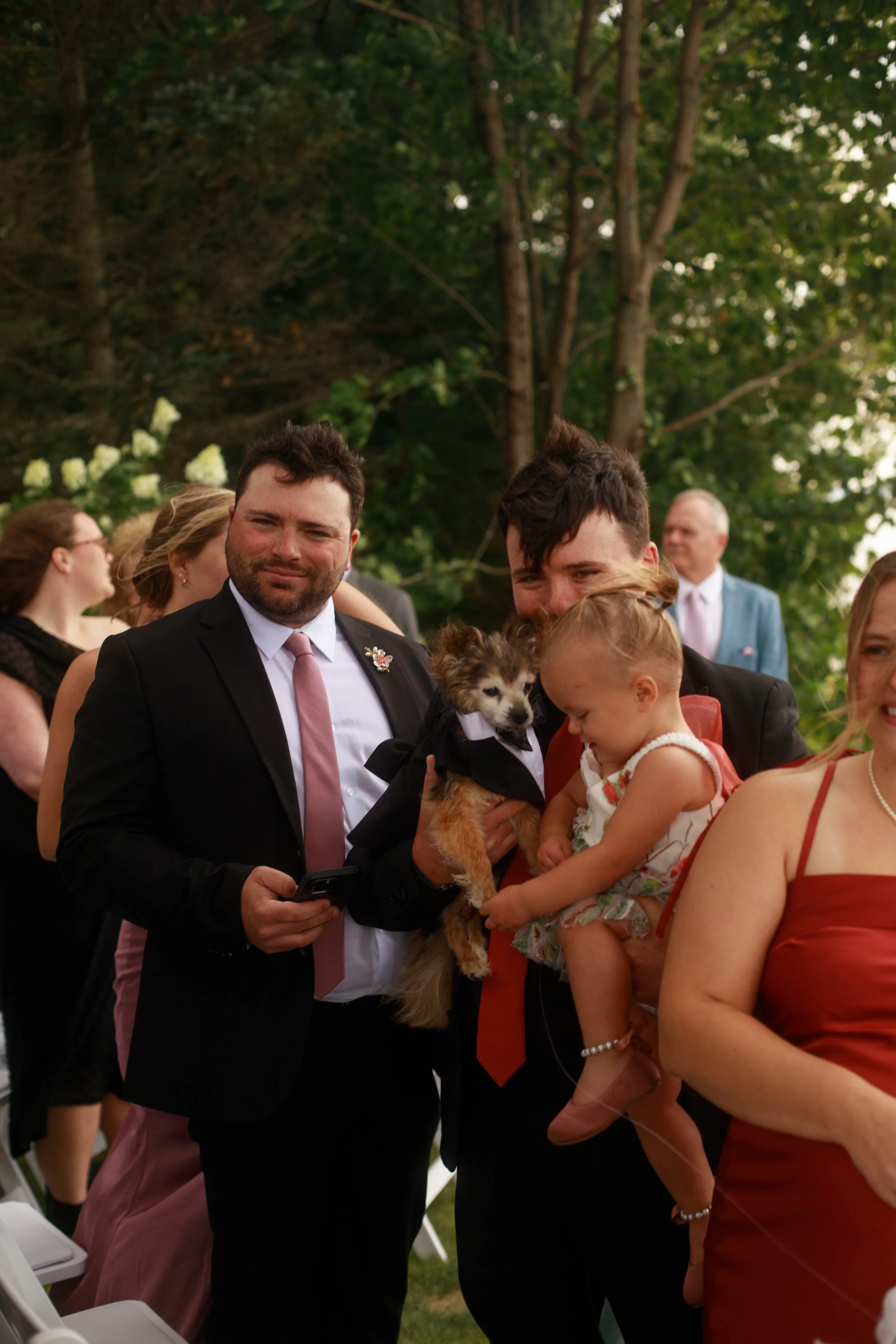 JessicaMax-northern-michigan-wedding-photographer-sault-ste-marie-backyard-wedding-st-marys-river-mi-upper-peninsula-147.jpg