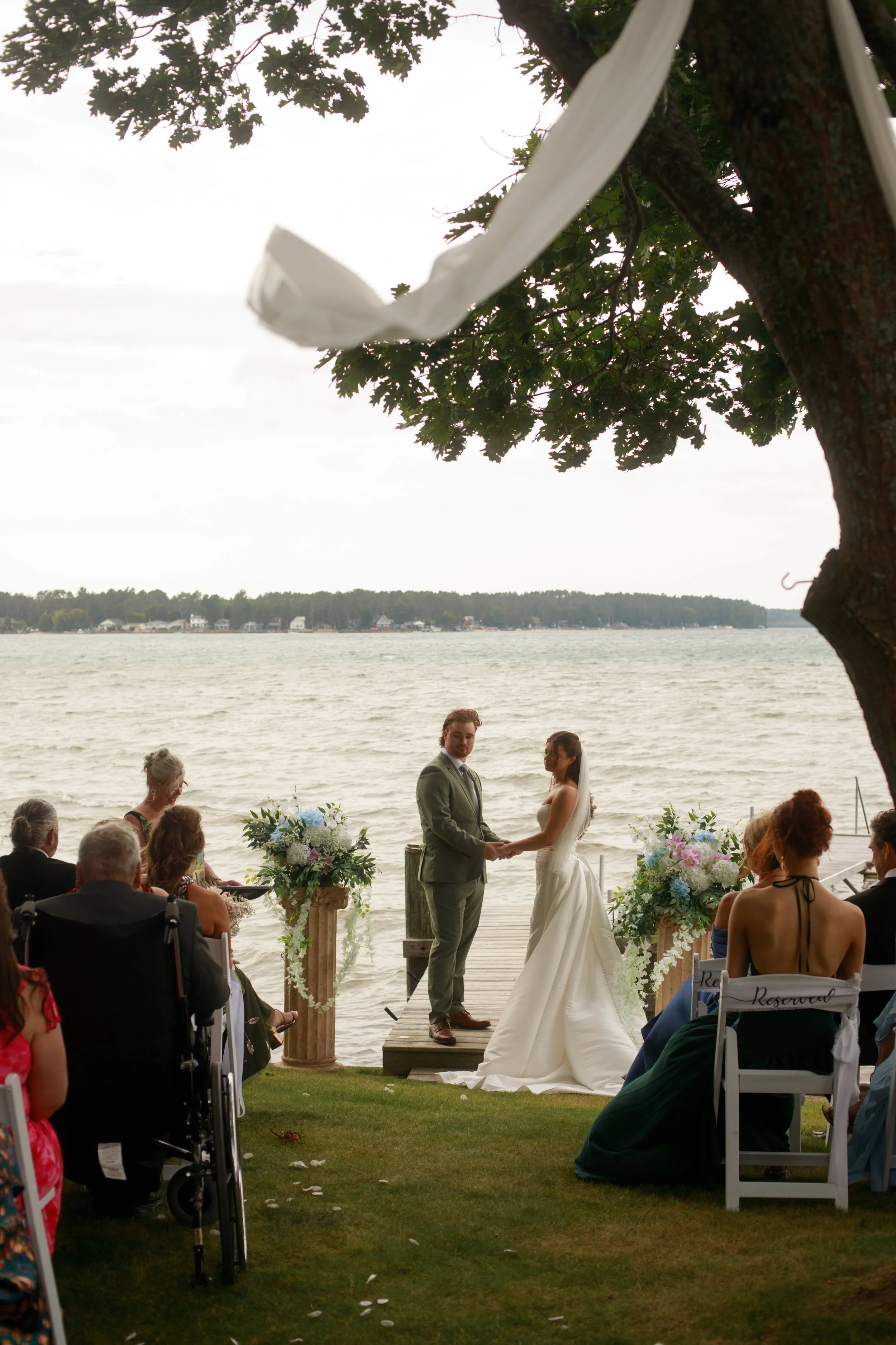 JessicaMax-northern-michigan-wedding-photographer-sault-ste-marie-backyard-wedding-st-marys-river-mi-upper-peninsula-152.jpg