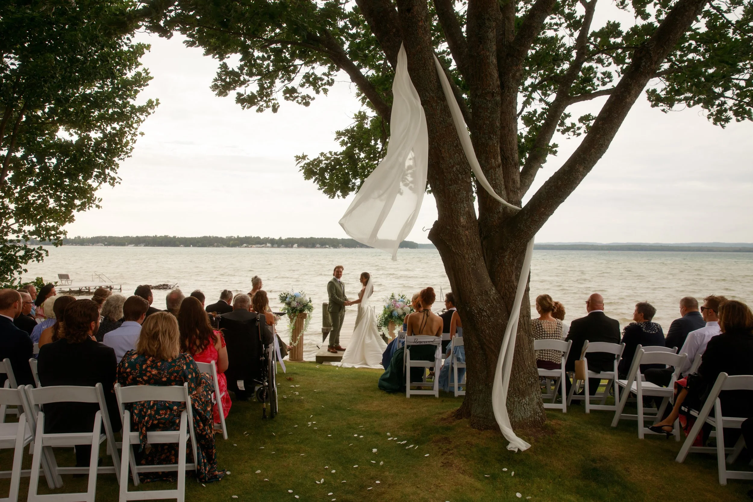 JessicaMax-northern-michigan-wedding-photographer-sault-ste-marie-backyard-wedding-st-marys-river-mi-upper-peninsula-166.jpg