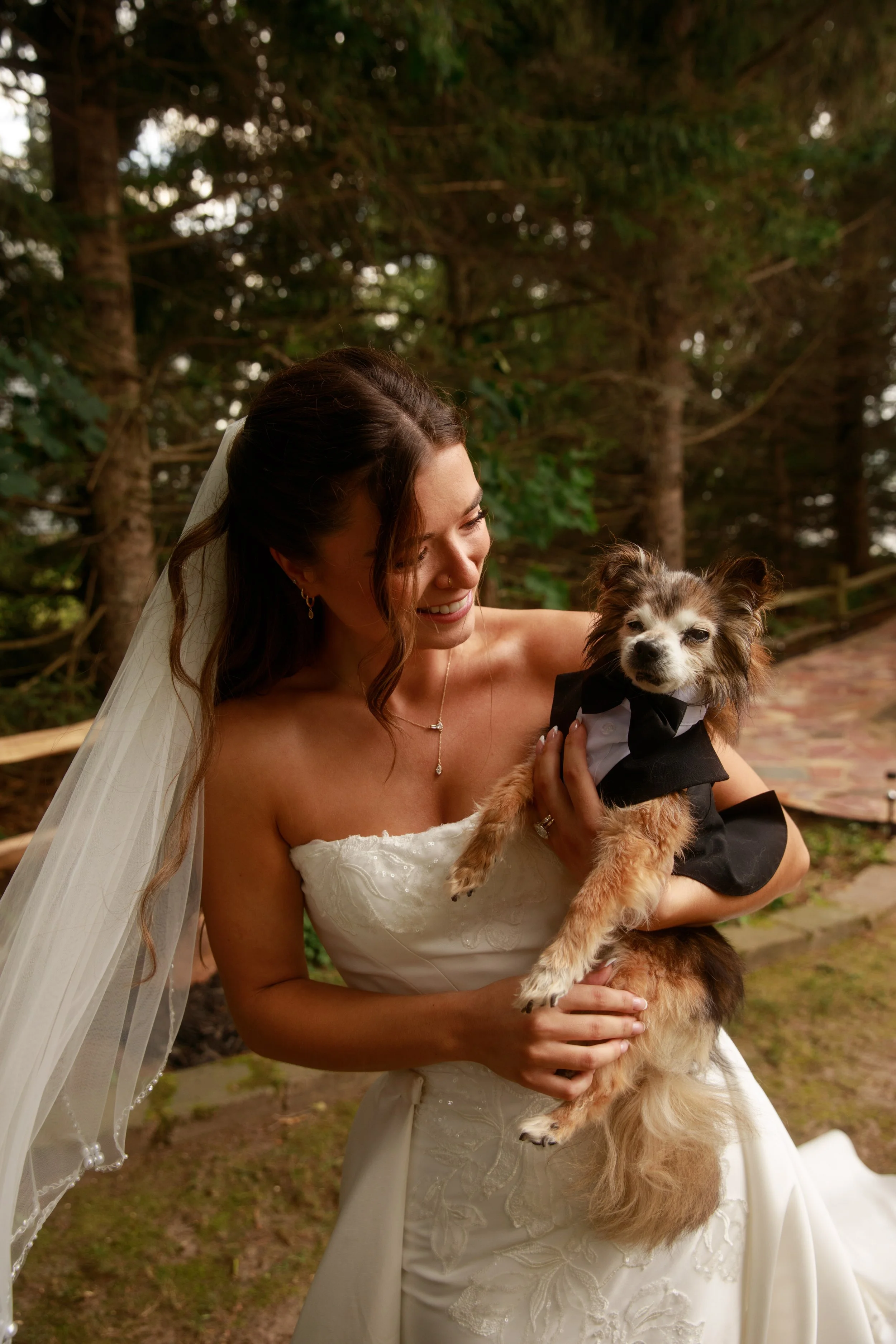JessicaMax-northern-michigan-wedding-photographer-sault-ste-marie-backyard-wedding-st-marys-river-mi-upper-peninsula-193.jpg