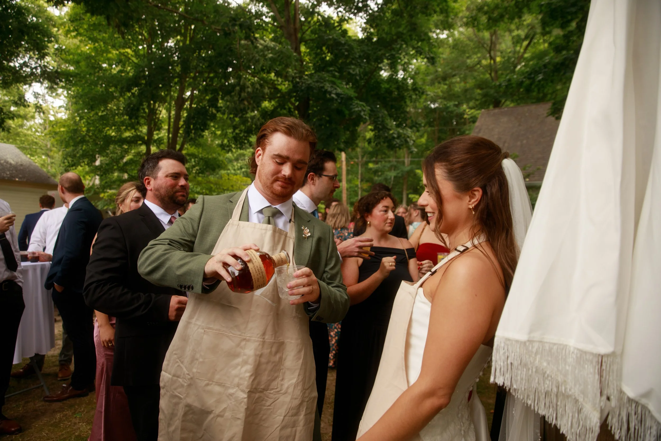 JessicaMax-northern-michigan-wedding-photographer-sault-ste-marie-backyard-wedding-st-marys-river-mi-upper-peninsula-196.jpg