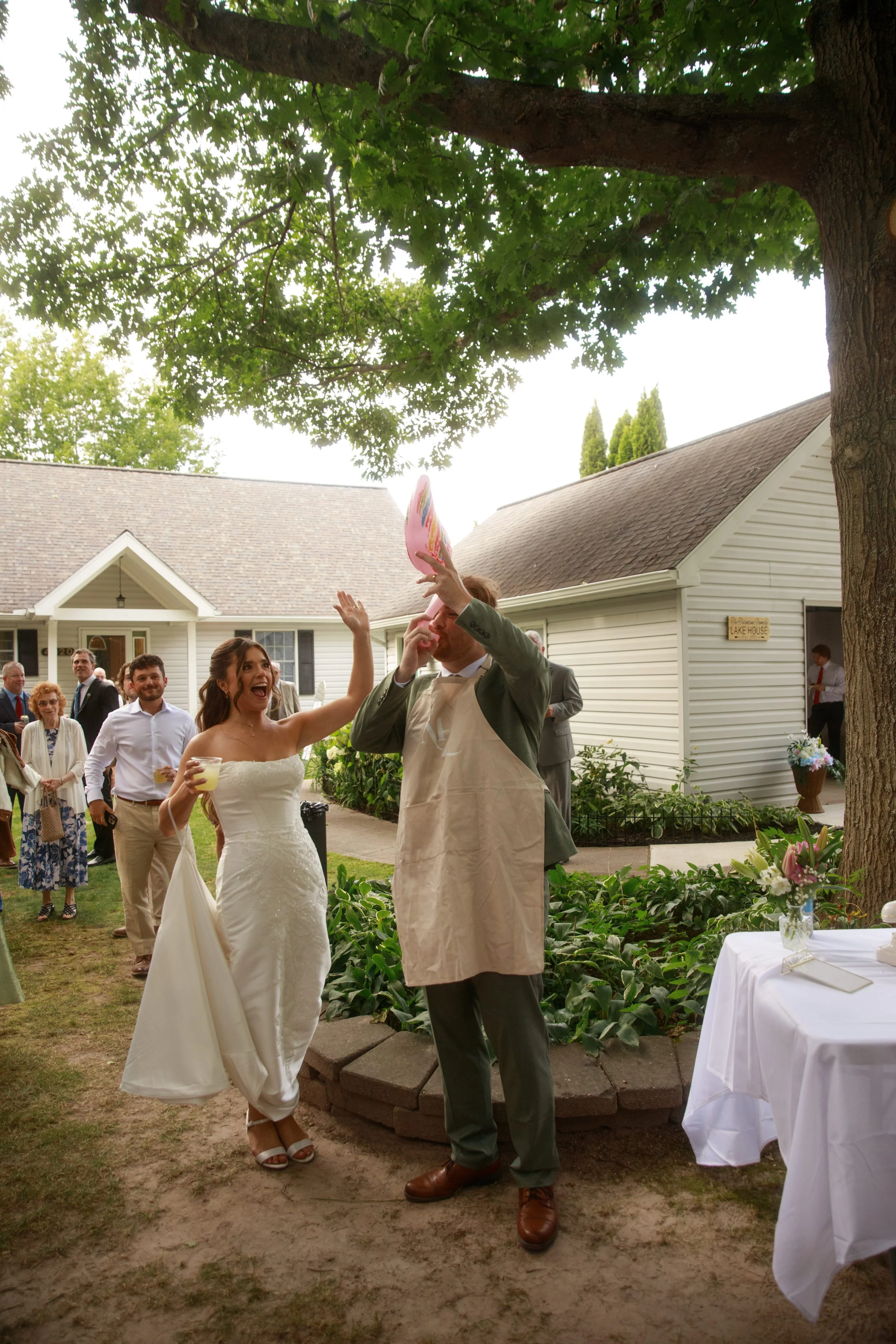 JessicaMax-northern-michigan-wedding-photographer-sault-ste-marie-backyard-wedding-st-marys-river-mi-upper-peninsula-231.jpg