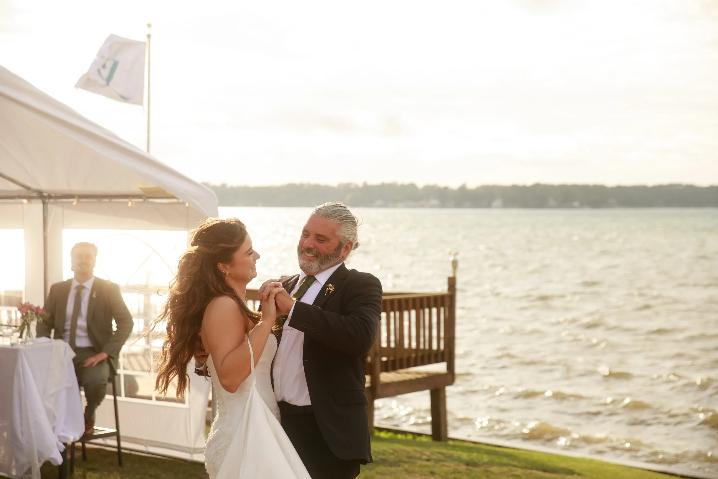 JessicaMax-northern-michigan-wedding-photographer-sault-ste-marie-backyard-wedding-st-marys-river-mi-upper-peninsula-265.jpg