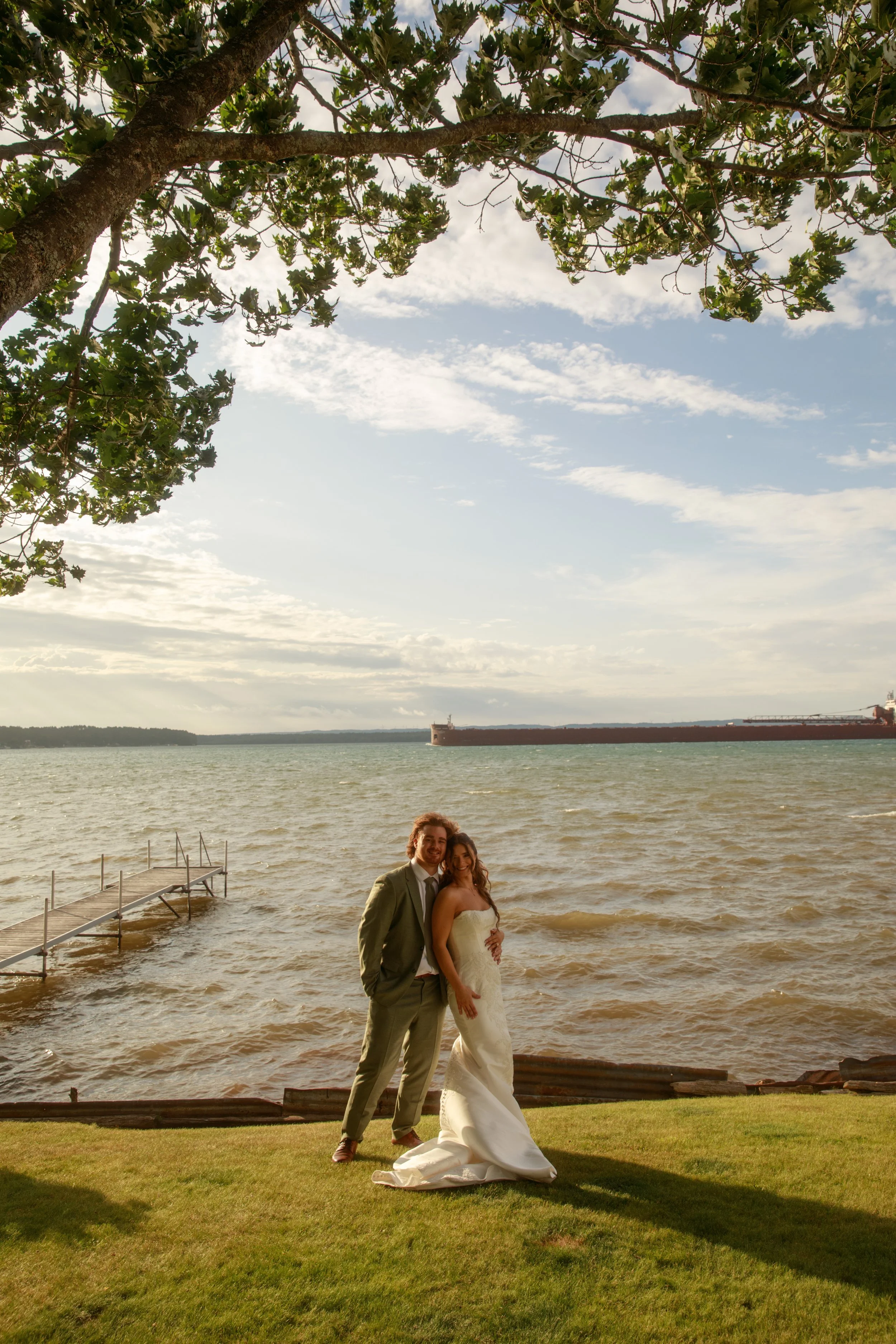 JessicaMax-northern-michigan-wedding-photographer-sault-ste-marie-backyard-wedding-st-marys-river-mi-upper-peninsula-271.jpg