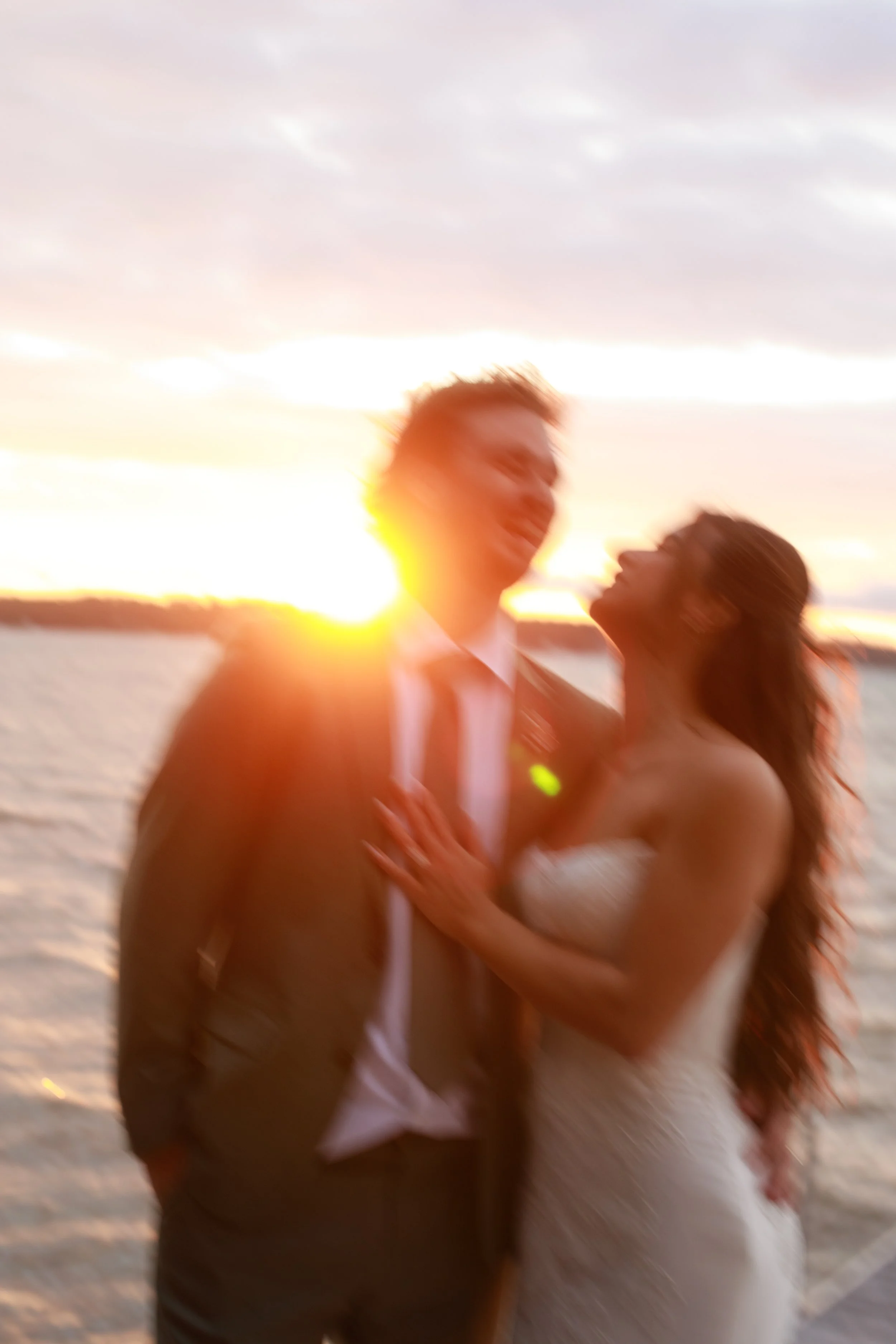 JessicaMax-northern-michigan-wedding-photographer-sault-ste-marie-backyard-wedding-st-marys-river-mi-upper-peninsula-299.jpg