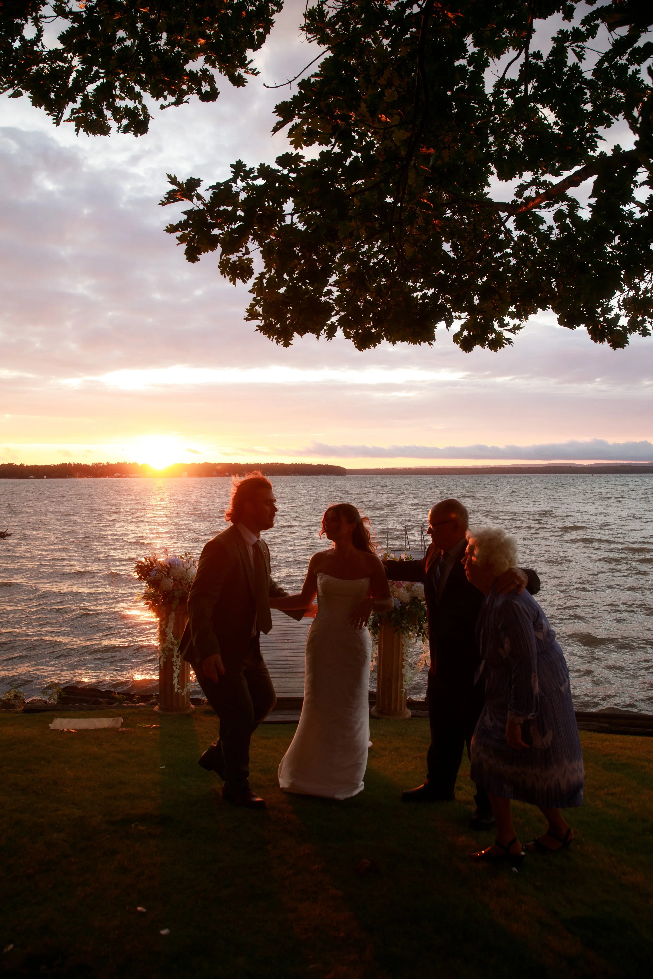 JessicaMax-northern-michigan-wedding-photographer-sault-ste-marie-backyard-wedding-st-marys-river-mi-upper-peninsula-300.jpg