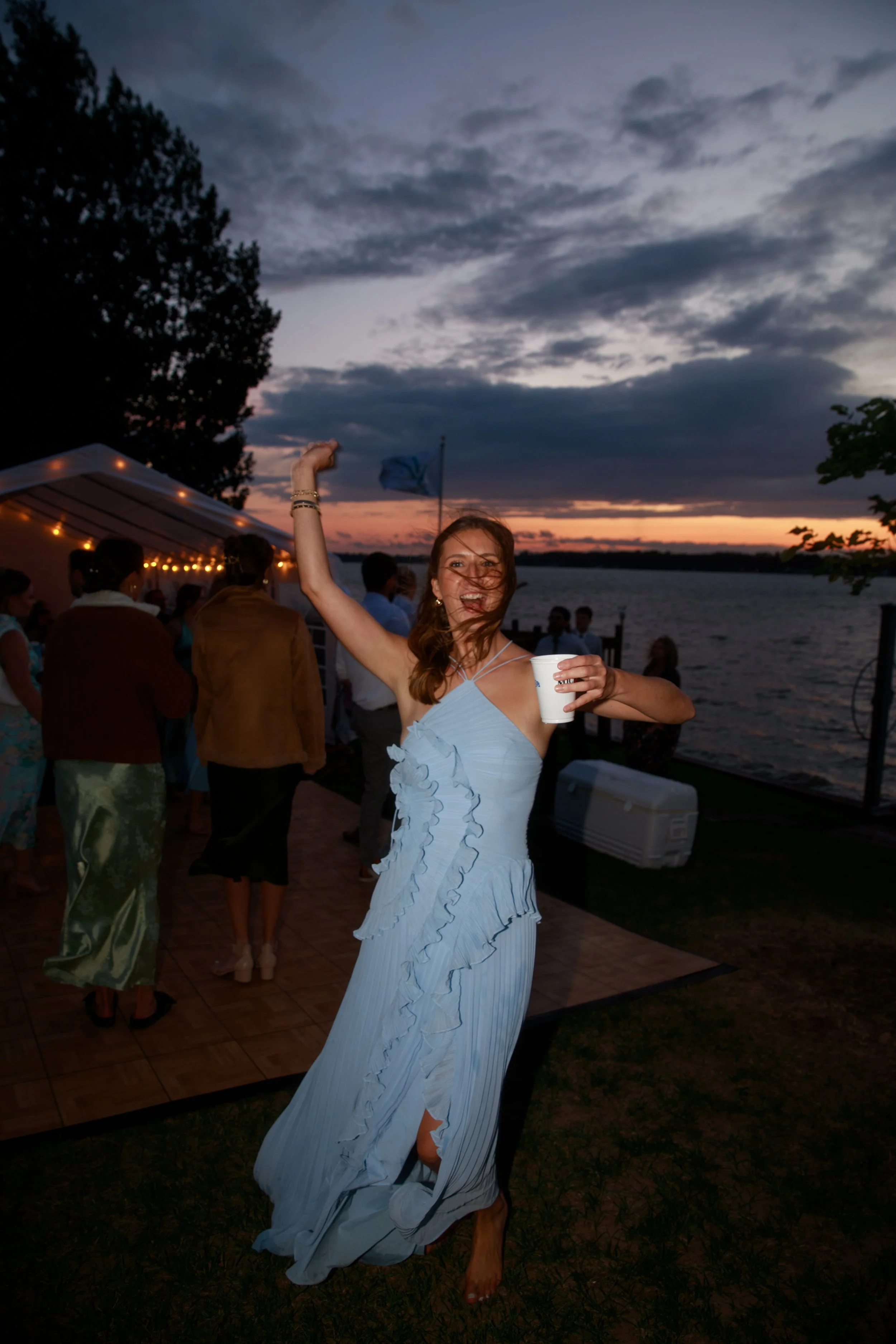 JessicaMax-northern-michigan-wedding-photographer-sault-ste-marie-backyard-wedding-st-marys-river-mi-upper-peninsula-314.jpg