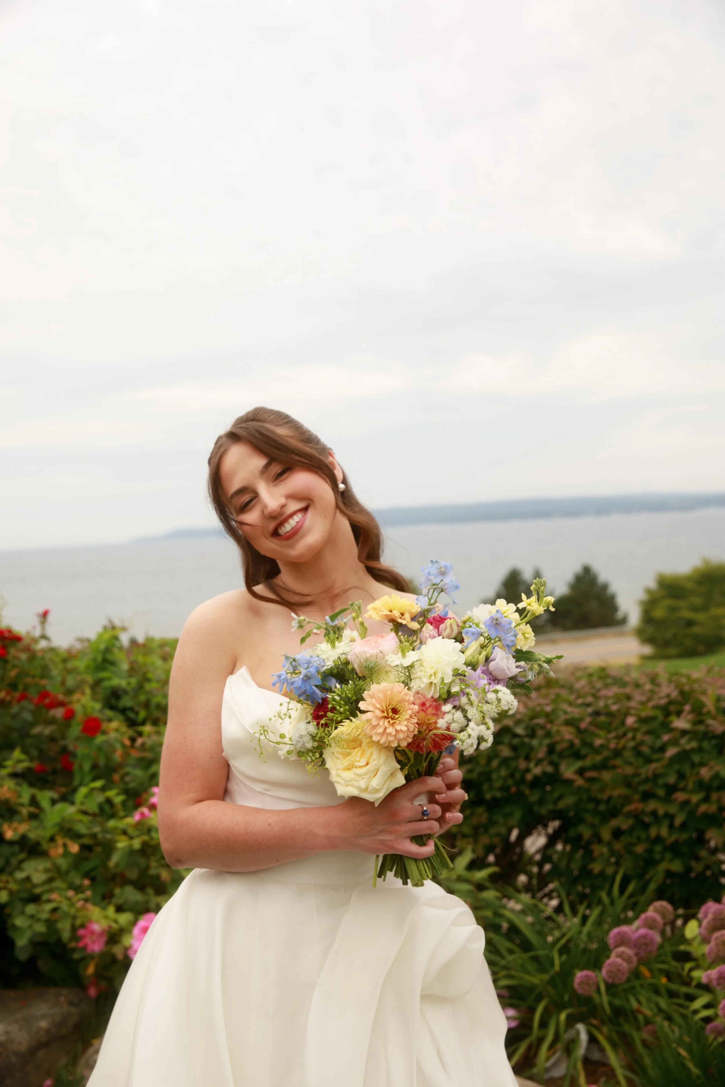 JessicaMax-northern-michigan-wedding-photographer-perry-hotel-petoskey-summer-wedding-day-47.jpg