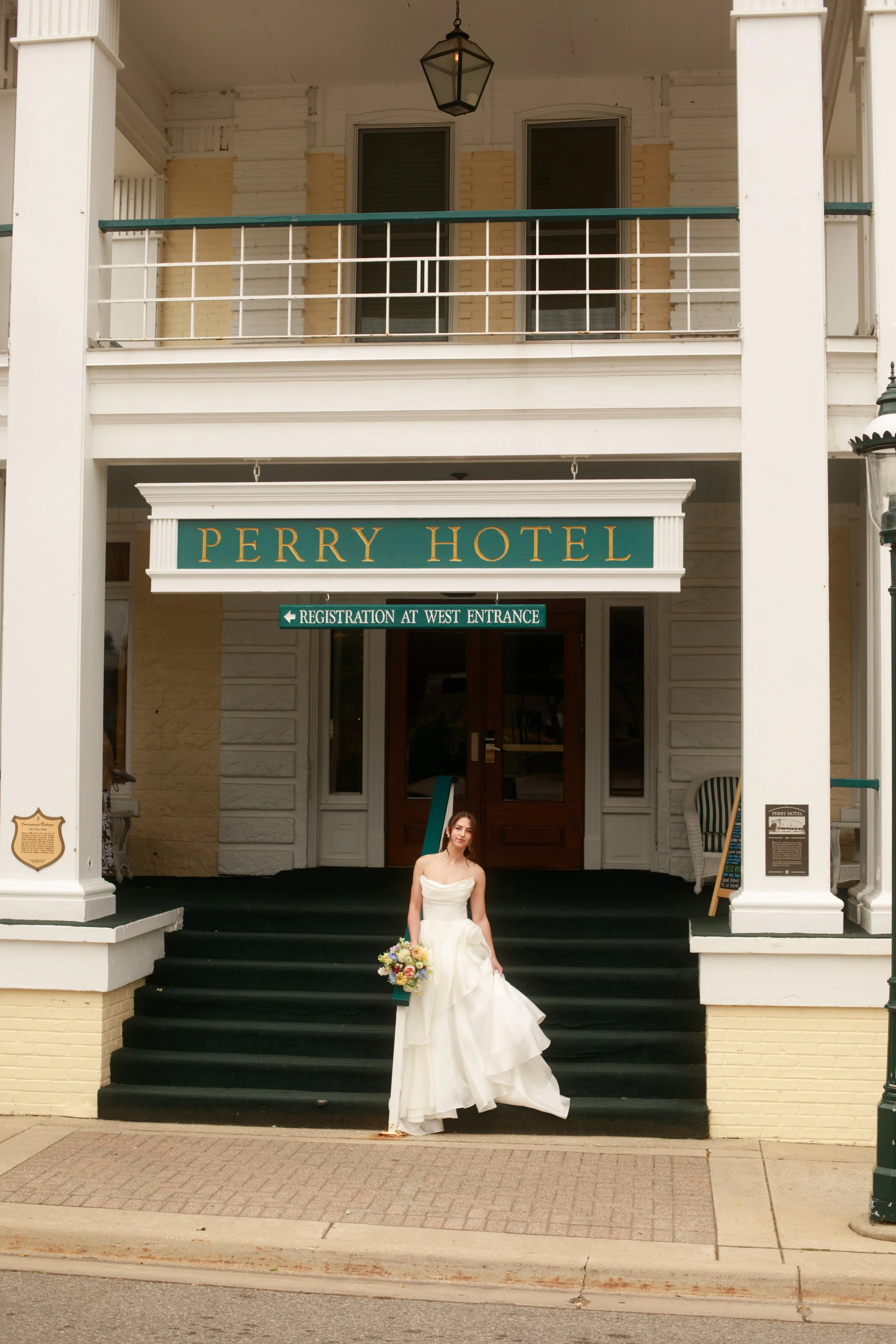 JessicaMax-northern-michigan-wedding-photographer-perry-hotel-petoskey-summer-wedding-day-51.jpg