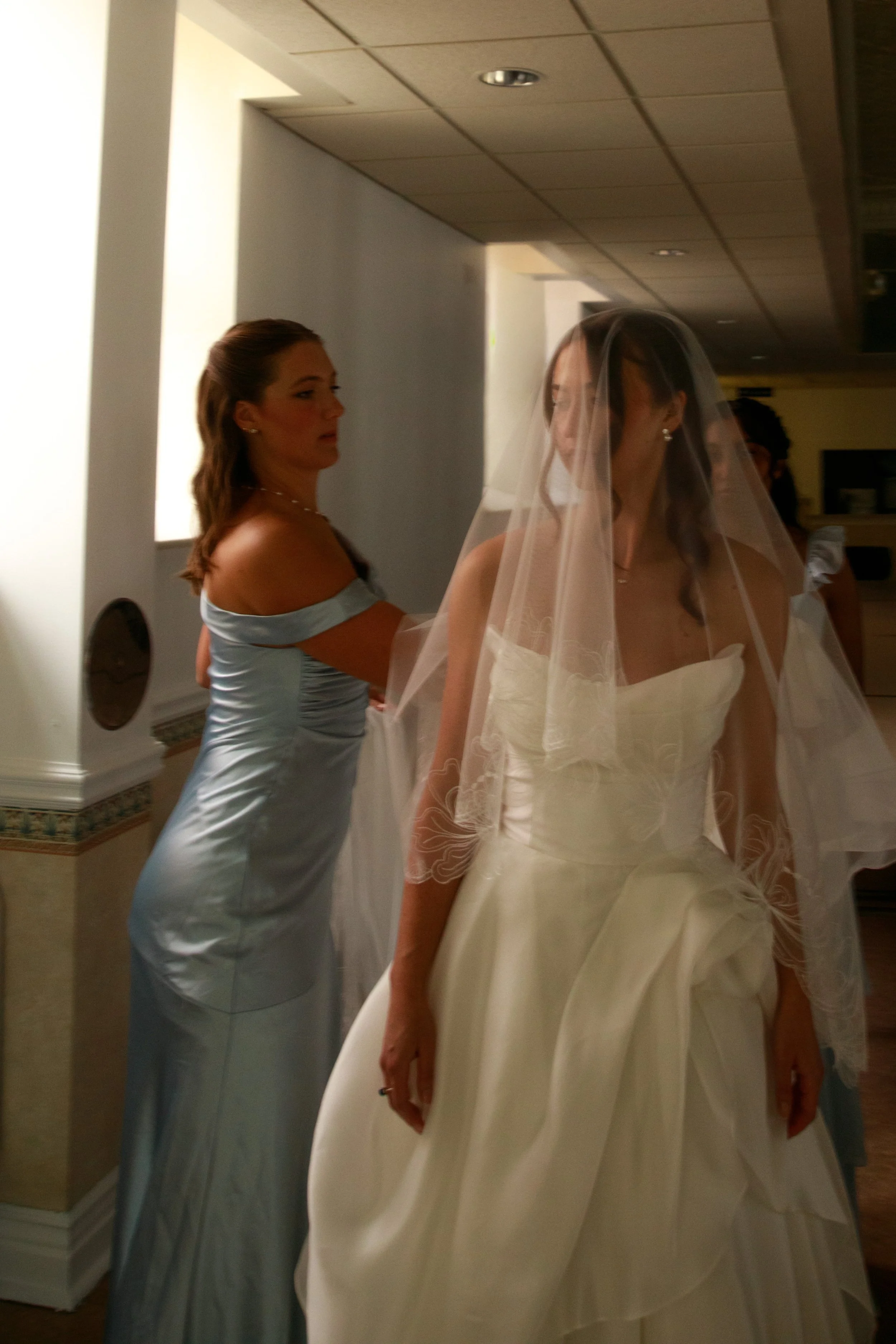 JessicaMax-northern-michigan-wedding-photographer-perry-hotel-petoskey-summer-wedding-day-64.jpg
