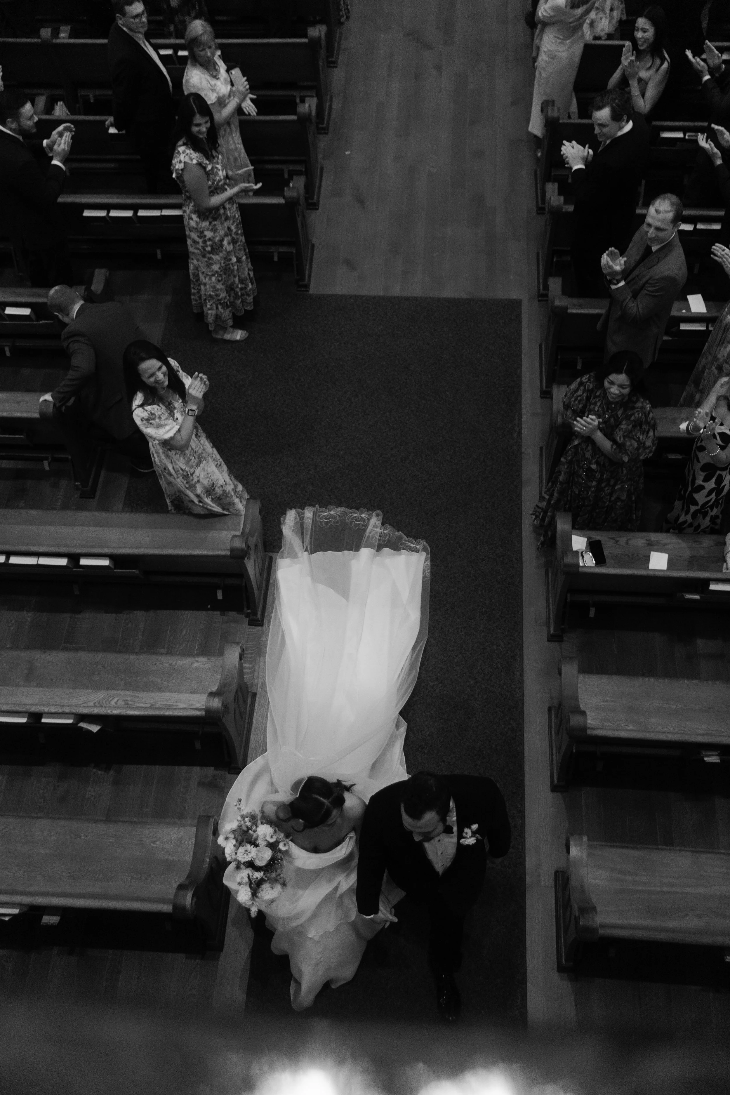 JessicaMax-northern-michigan-wedding-photographer-perry-hotel-petoskey-summer-wedding-day-97.jpg