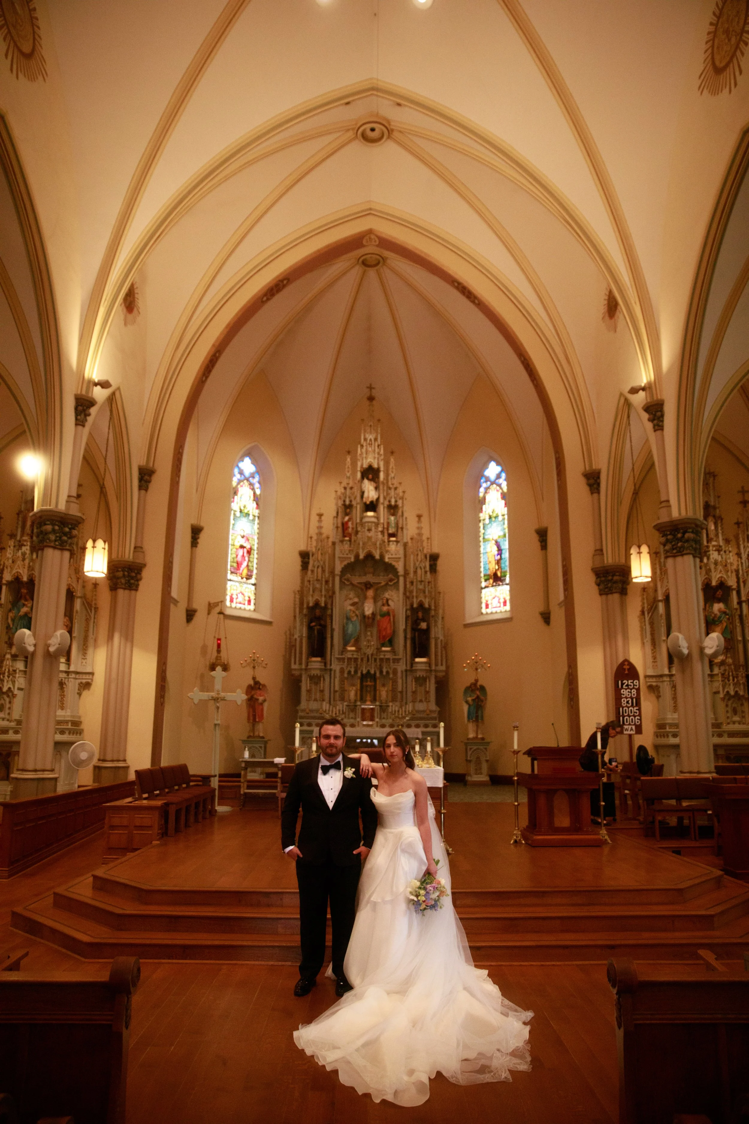 JessicaMax-northern-michigan-wedding-photographer-perry-hotel-petoskey-summer-wedding-day-103.jpg