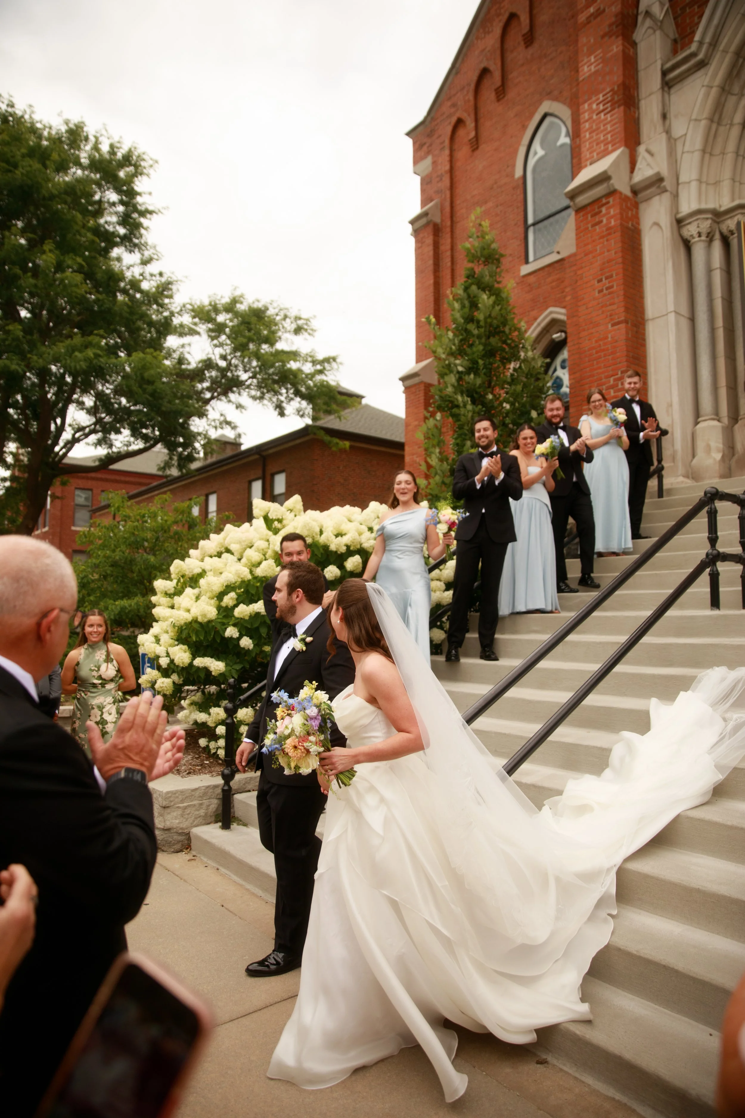 JessicaMax-northern-michigan-wedding-photographer-perry-hotel-petoskey-summer-wedding-day-110.jpg
