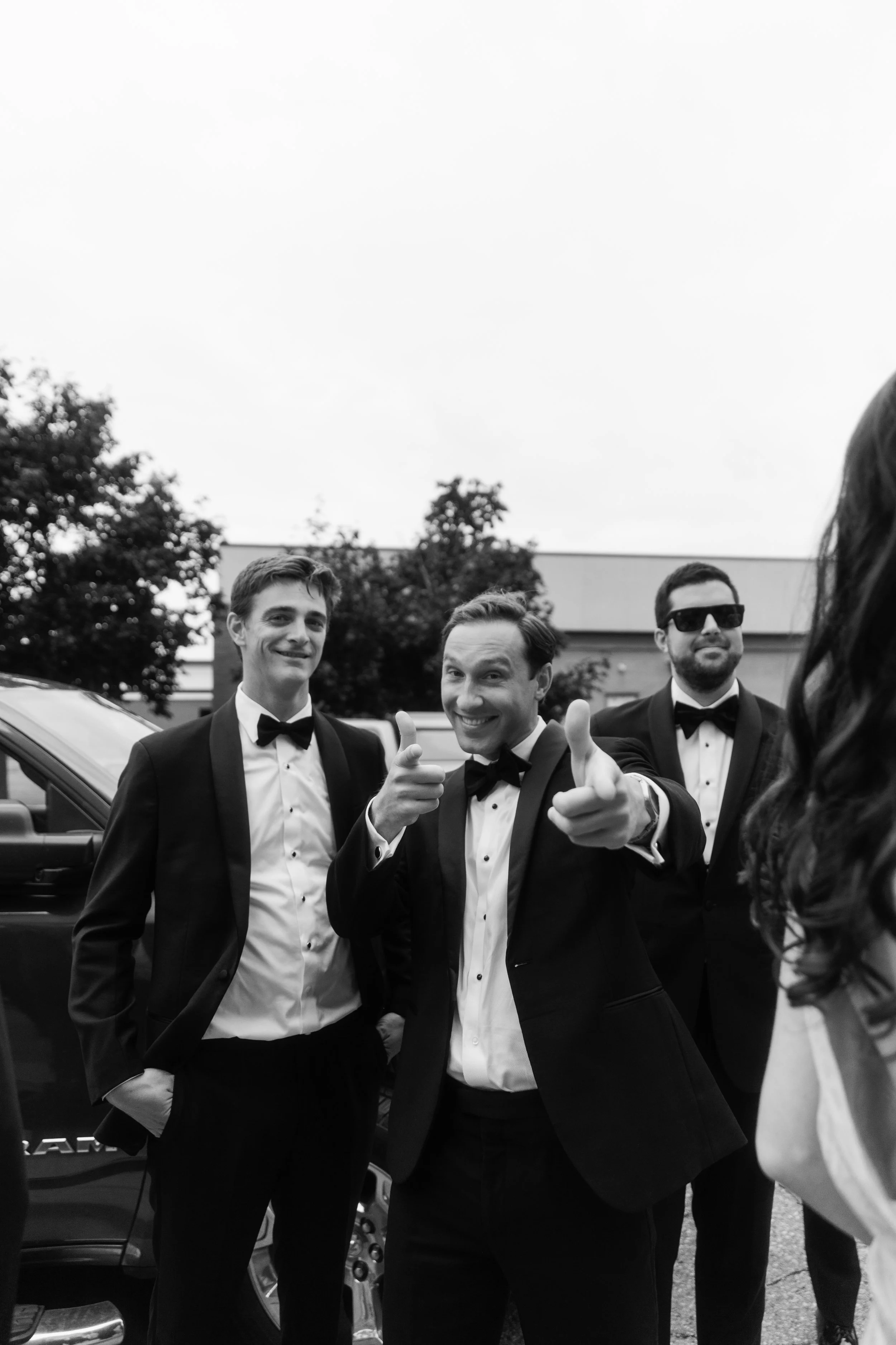 JessicaMax-northern-michigan-wedding-photographer-perry-hotel-petoskey-summer-wedding-day-113.jpg