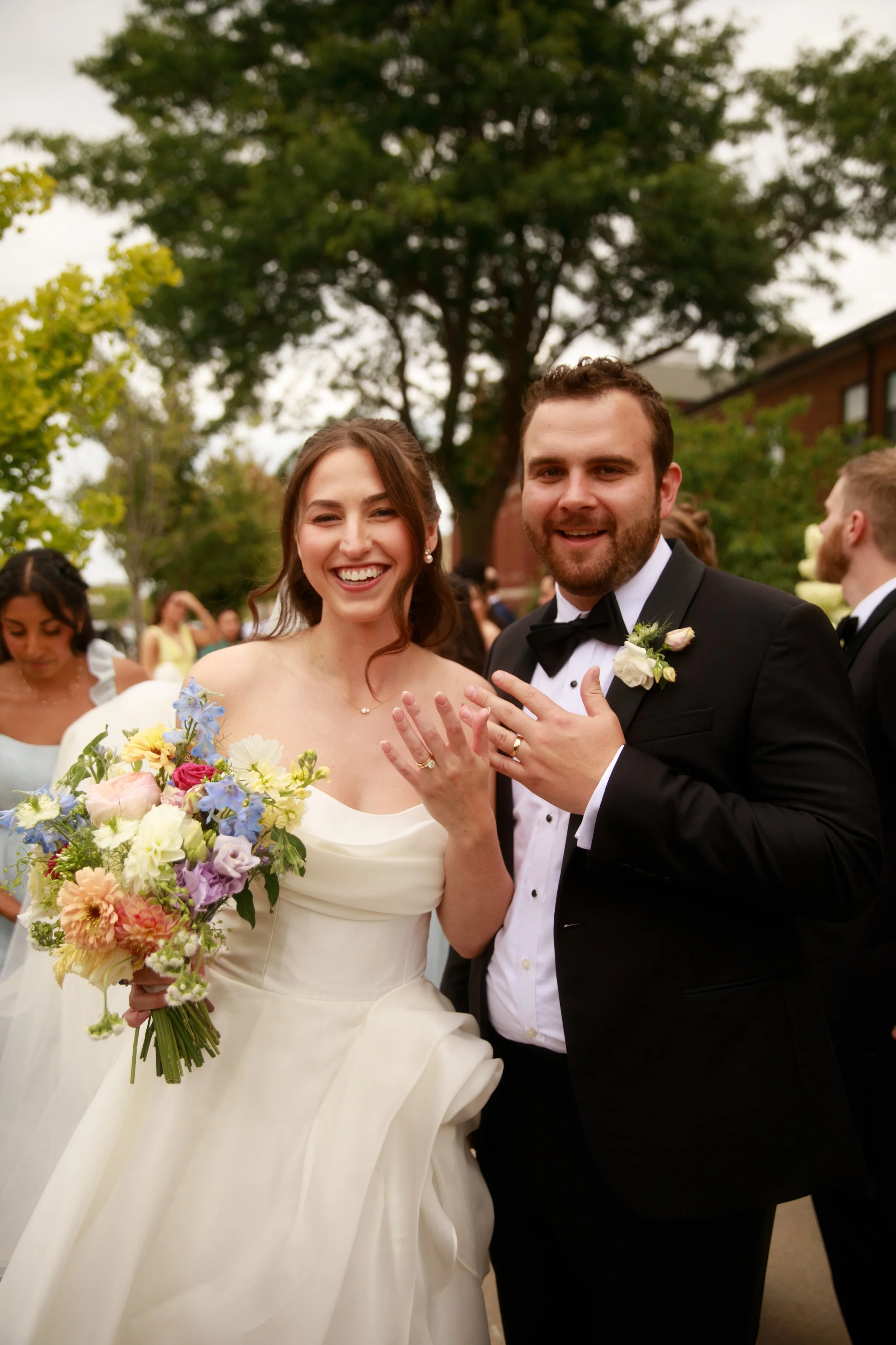 JessicaMax-northern-michigan-wedding-photographer-perry-hotel-petoskey-summer-wedding-day-112.jpg